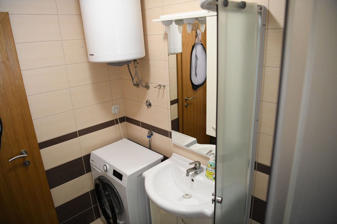Two bedroom apartment with terrace and sea view Bošana, Pag  A-a