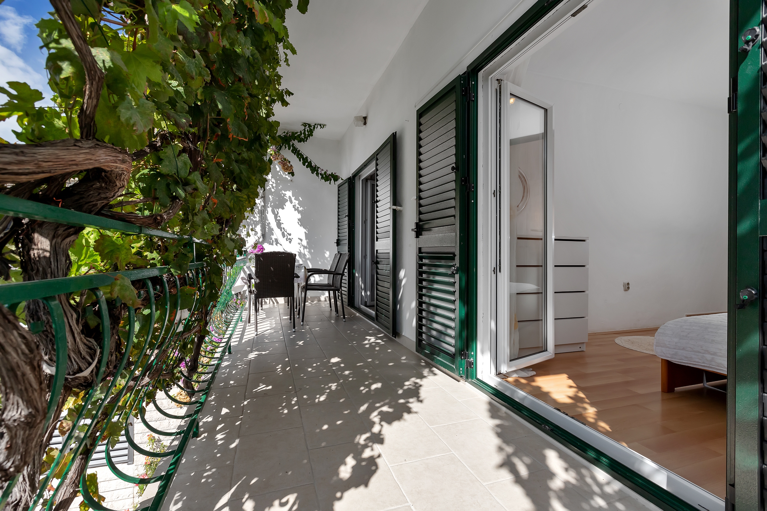 Two bedroom apartment with balcony and sea view Drašnice, Makarska  A-a