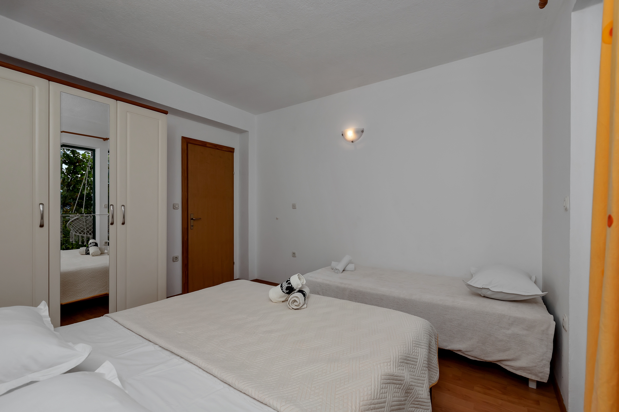One bedroom apartment with balcony and sea view Drašnice, Makarska  A-b
