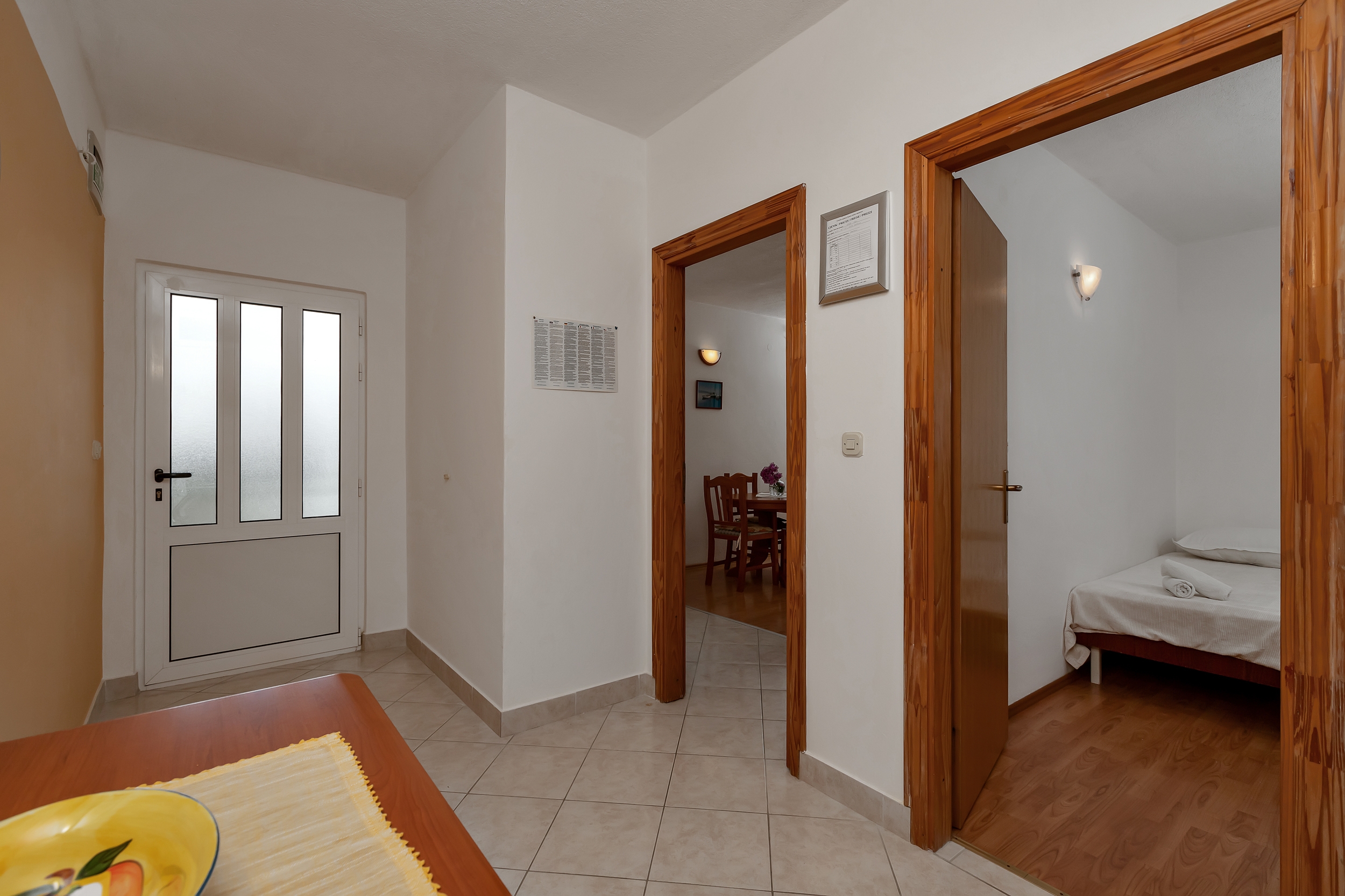 One bedroom apartment with balcony and sea view Drašnice, Makarska  A-b