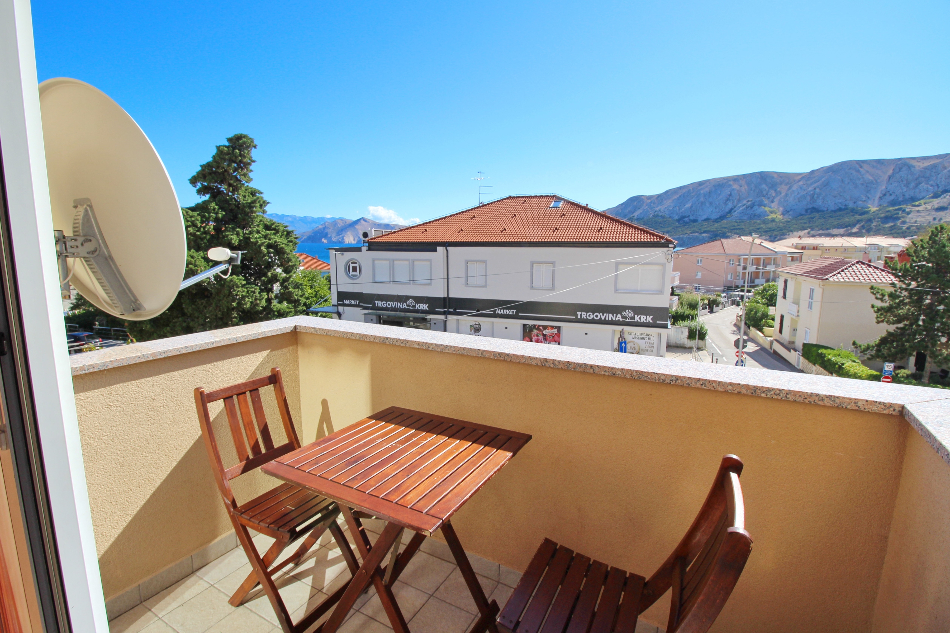 One bedroom apartment with balcony Baška, Krk  A-a