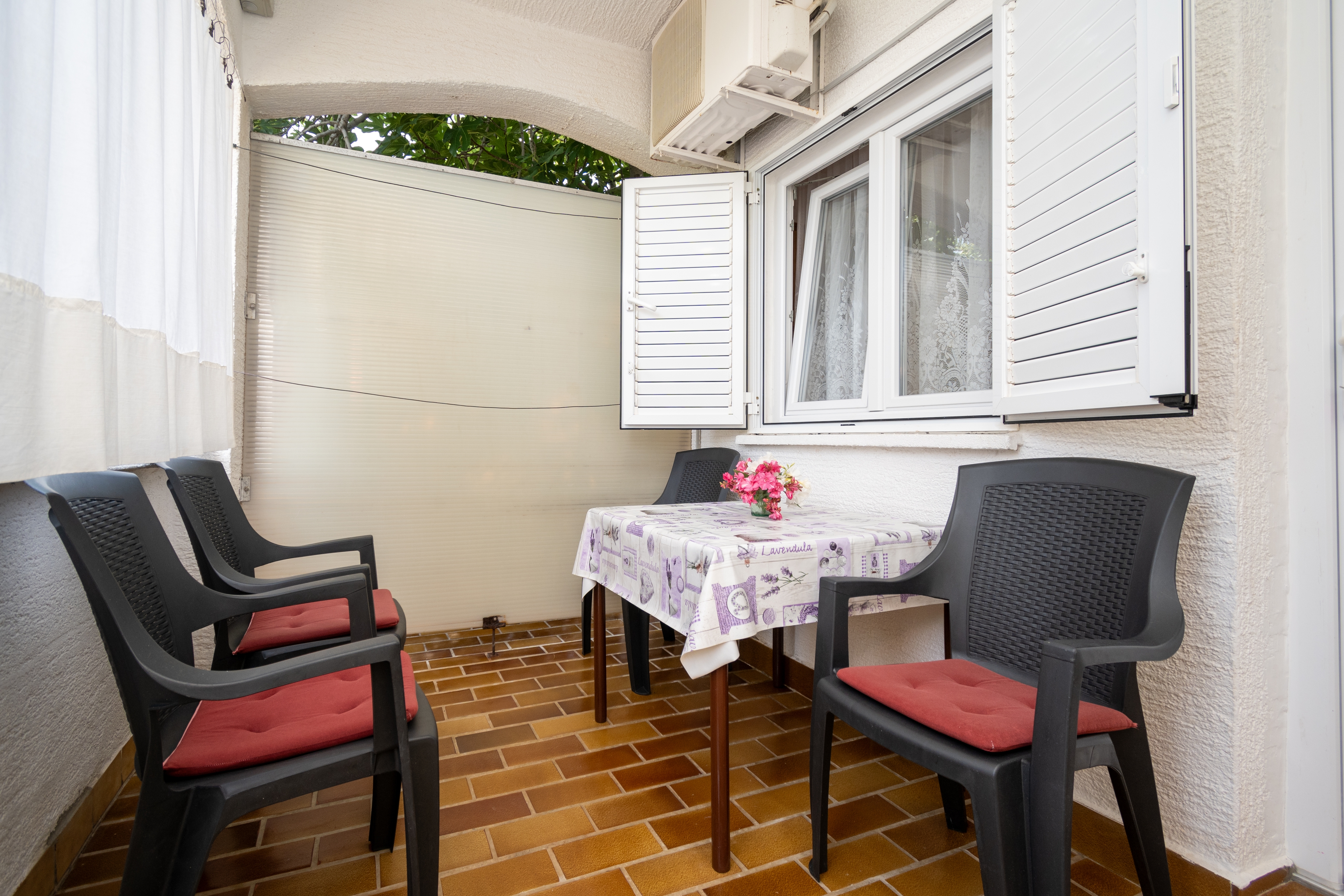 One bedroom apartment with terrace Povljana, Pag  A-a