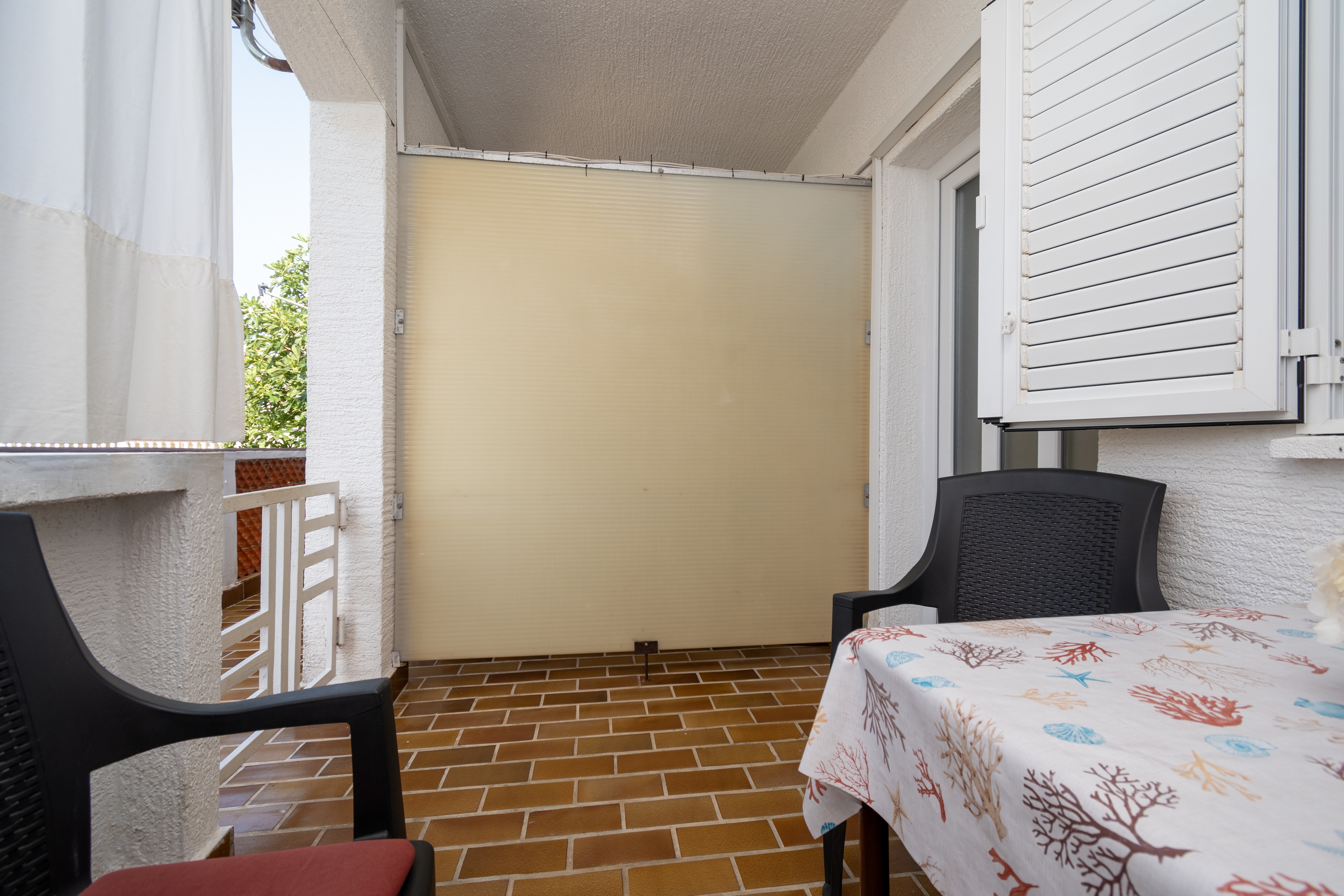 One bedroom apartment with terrace Povljana, Pag  A-b