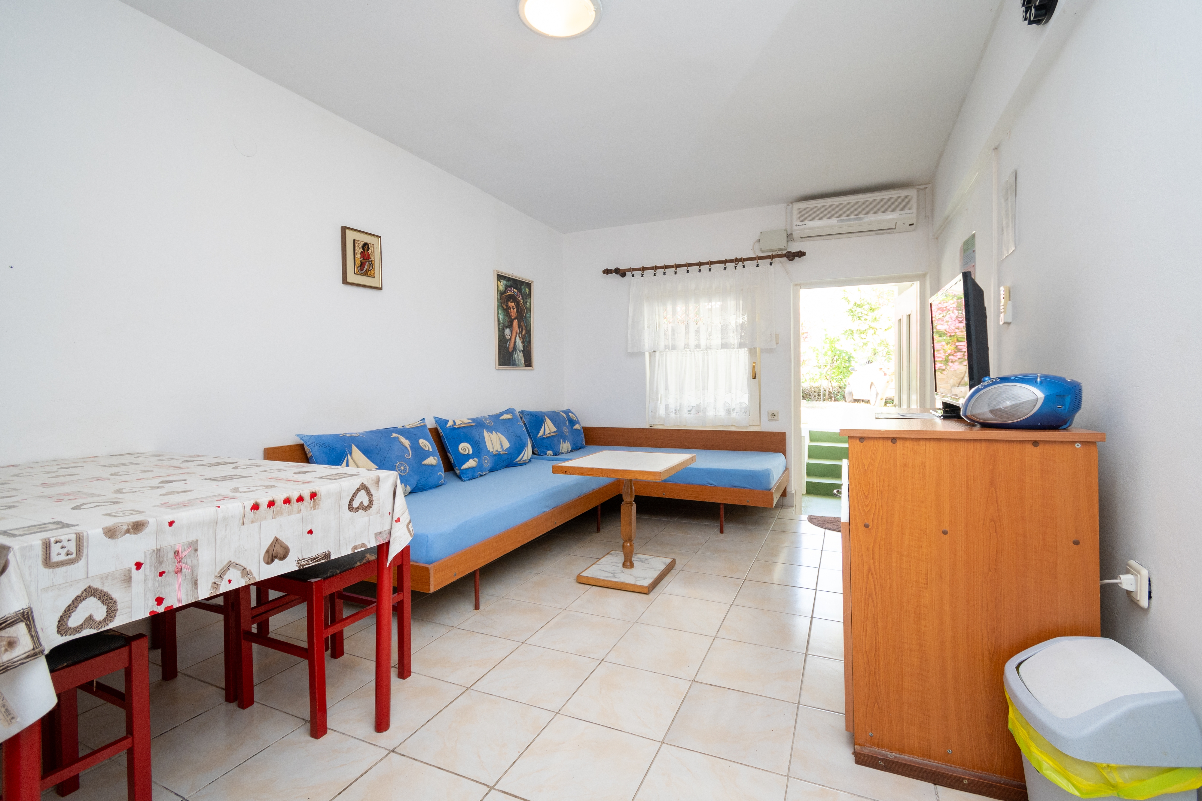 One bedroom apartment with terrace Povljana, Pag (A-227-d) One bedroom apartment with terrace Povljana, Pag (A-227-d)