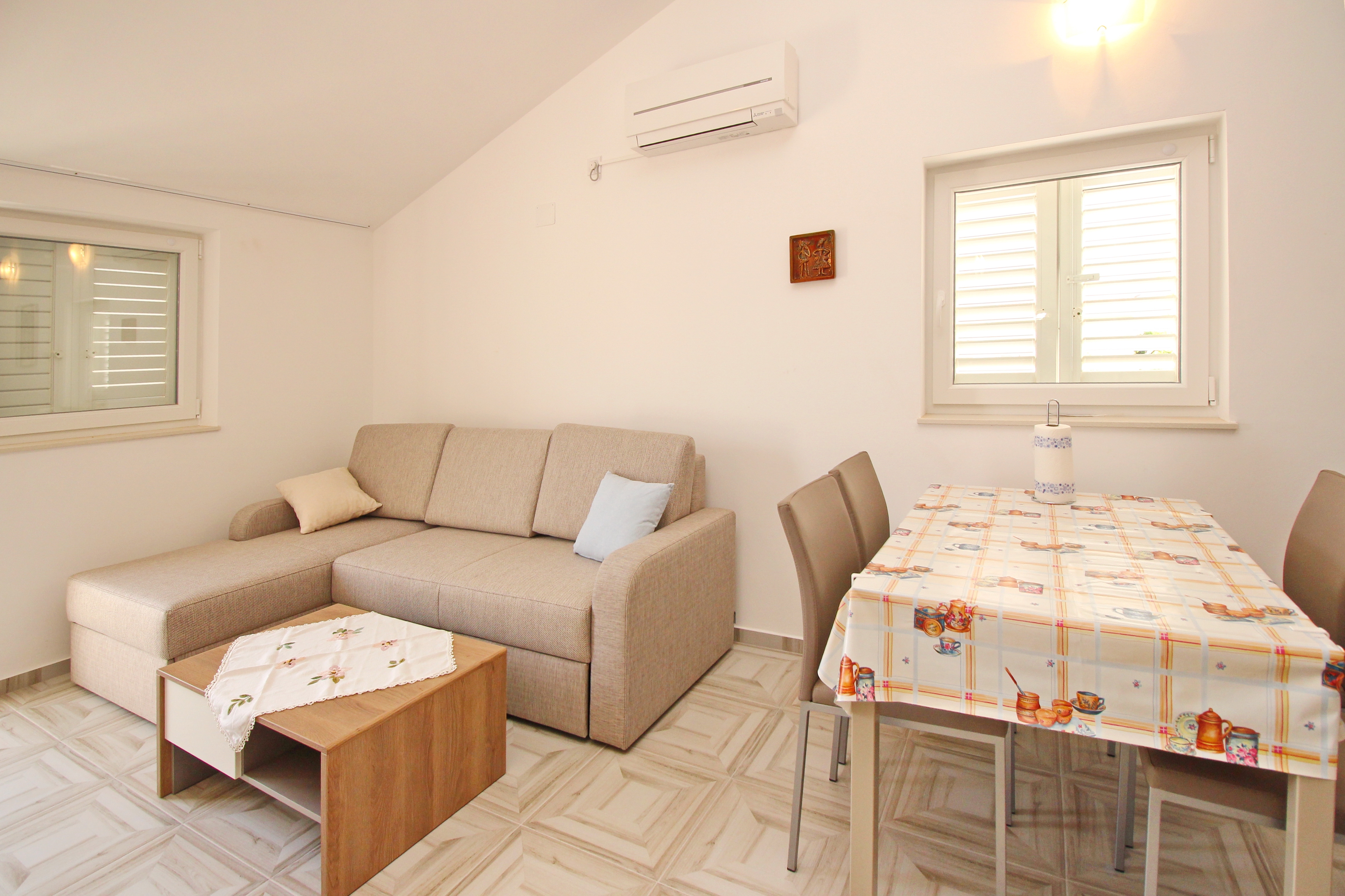 Two bedroom apartment with balcony Baška, Krk  A-a