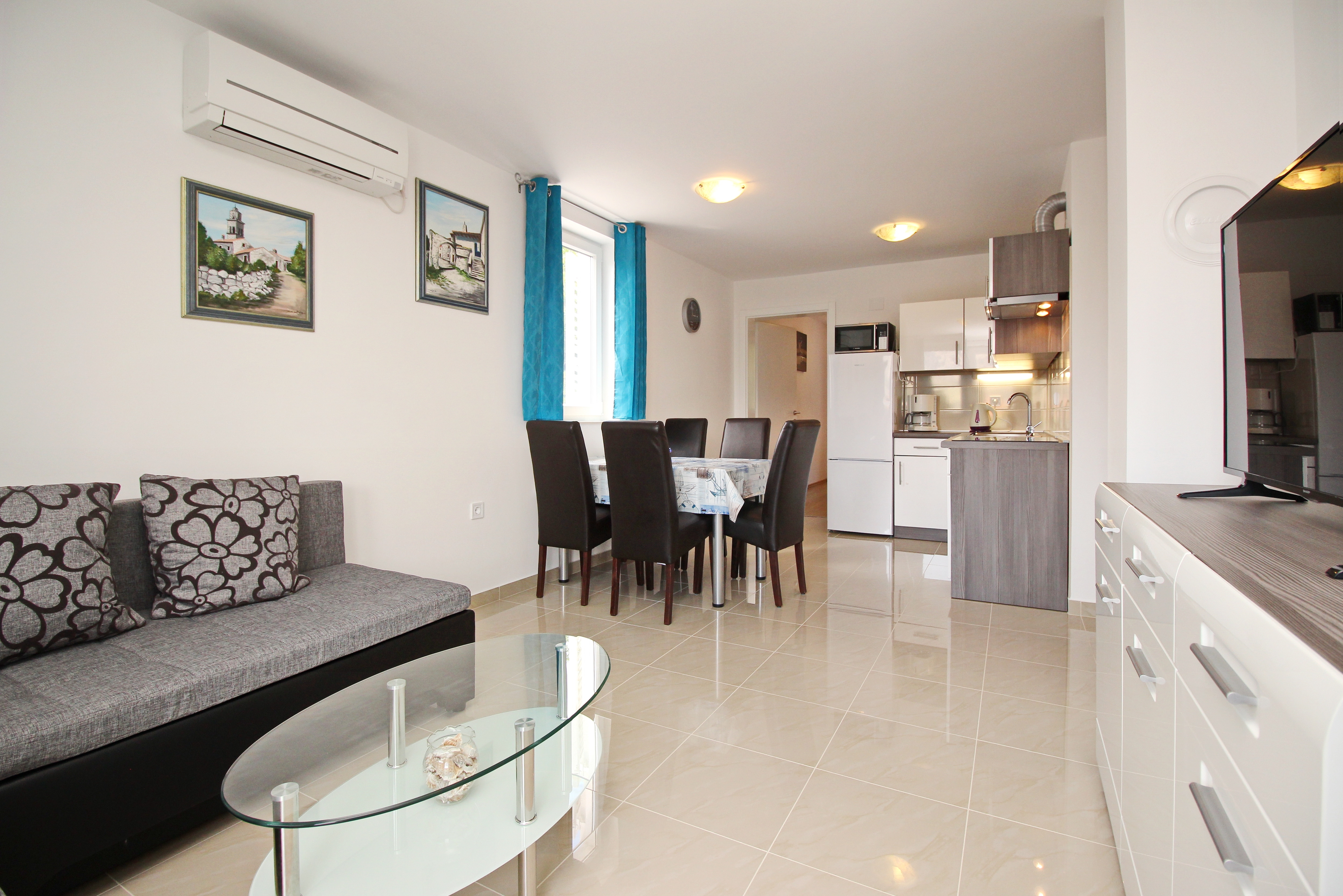 Two bedroom apartment with balcony Baška, Krk (A-22700-b)