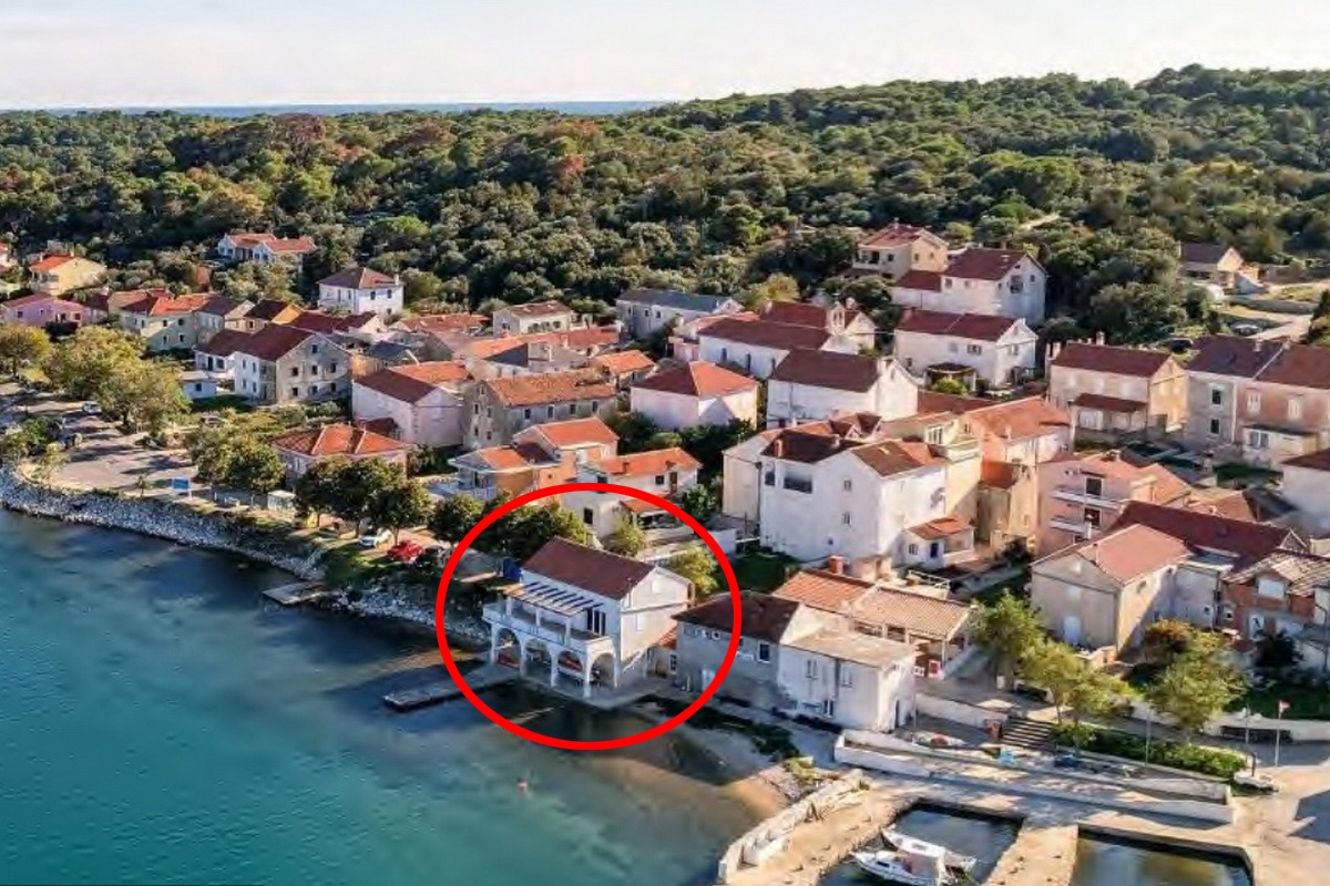 Three bedroom house near beach Veli Rat, Dugi otok  K