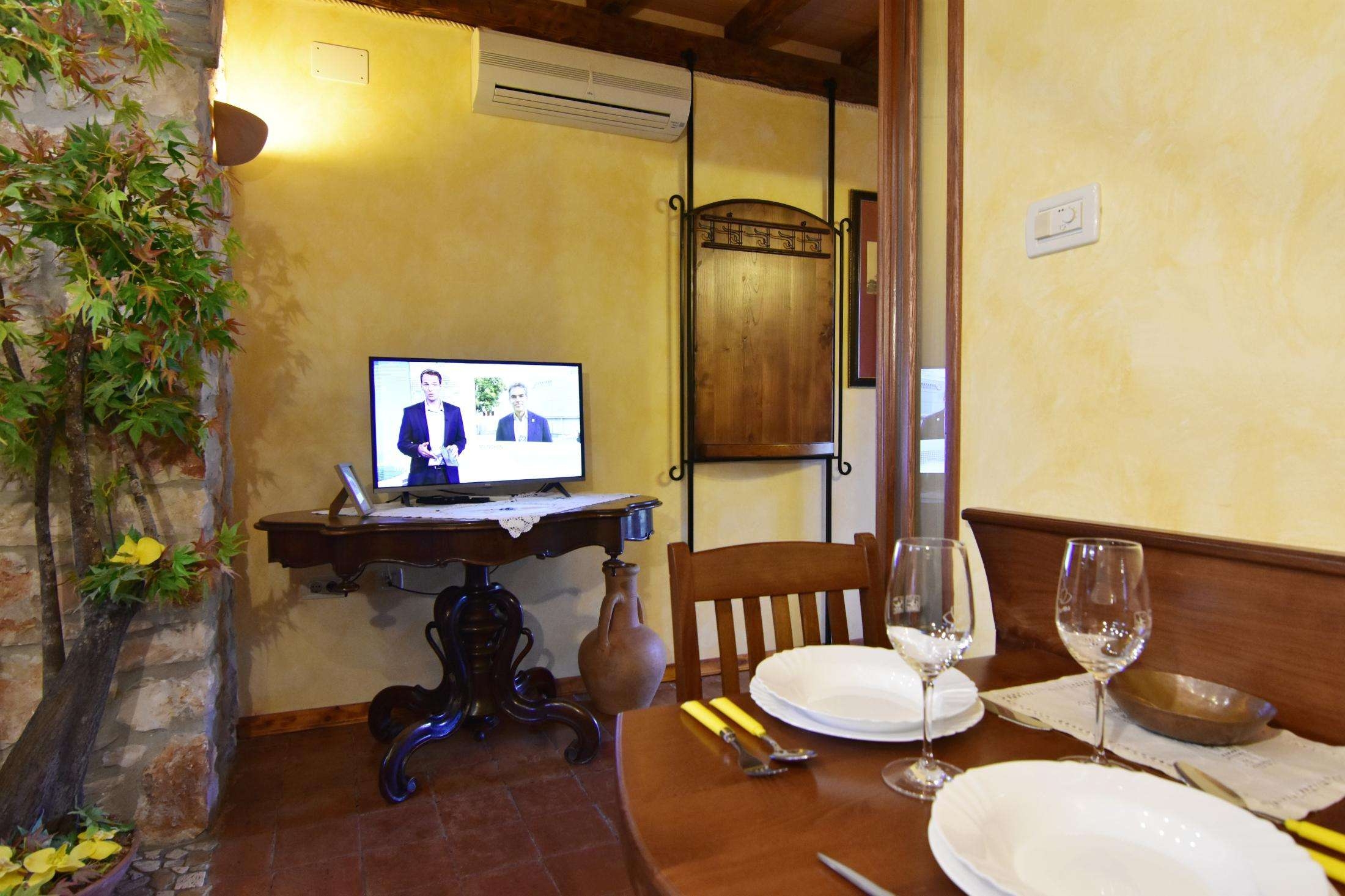 One bedroom apartment with terrace Umag (A-22722-a)