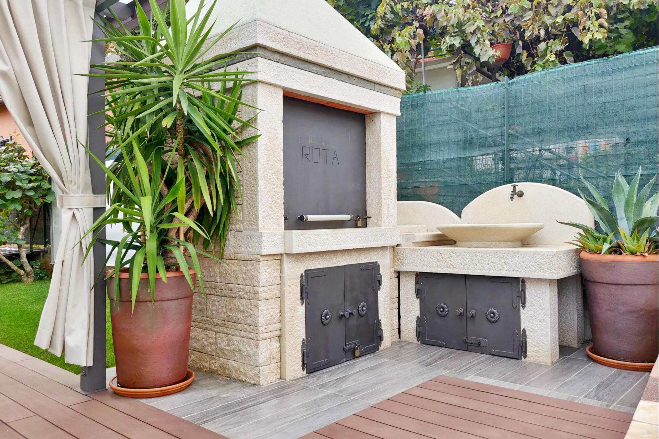 Two bedroom apartment with terrace Umag  A-c