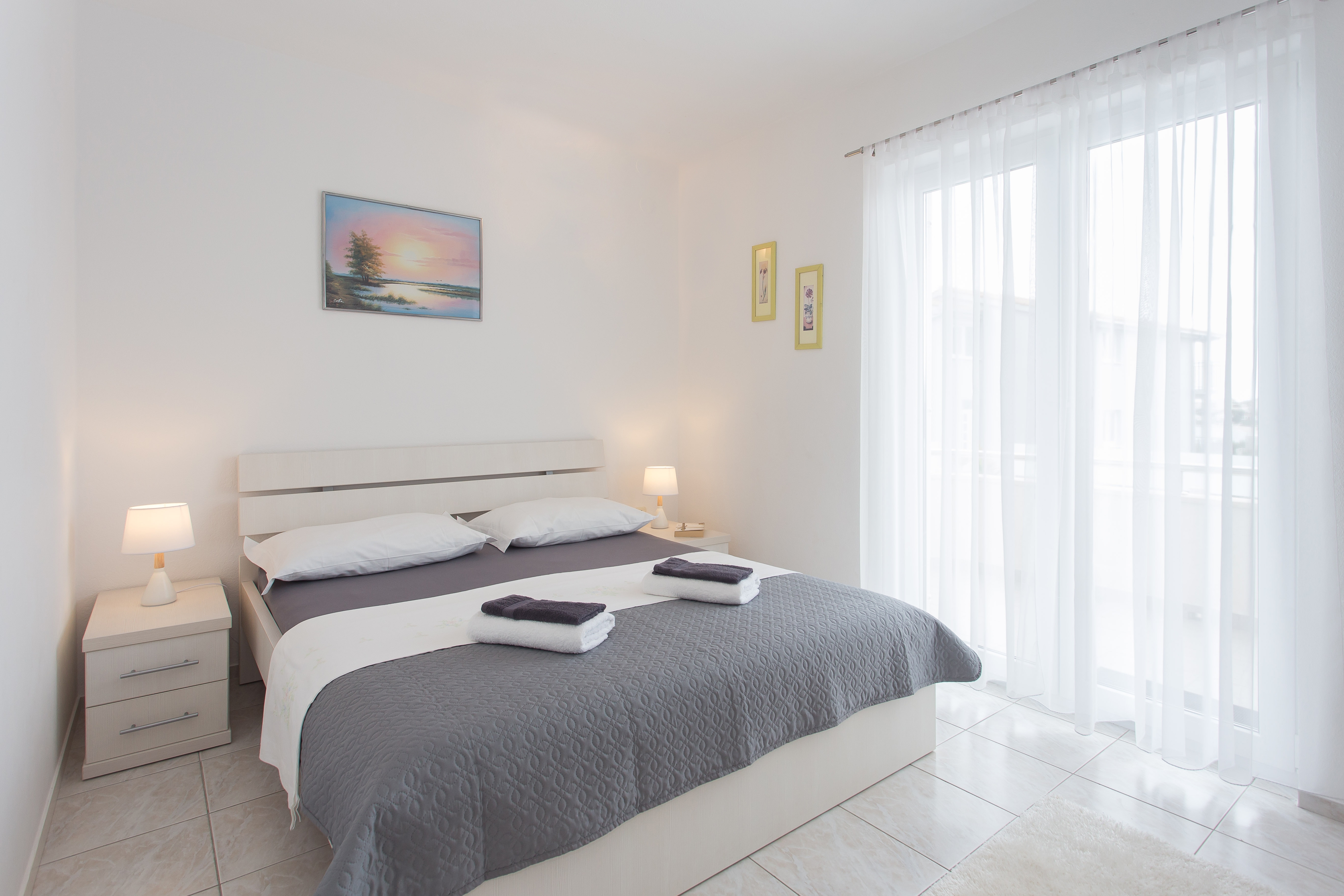Three bedroom house with terrace and sea view Sevid, Trogir  K