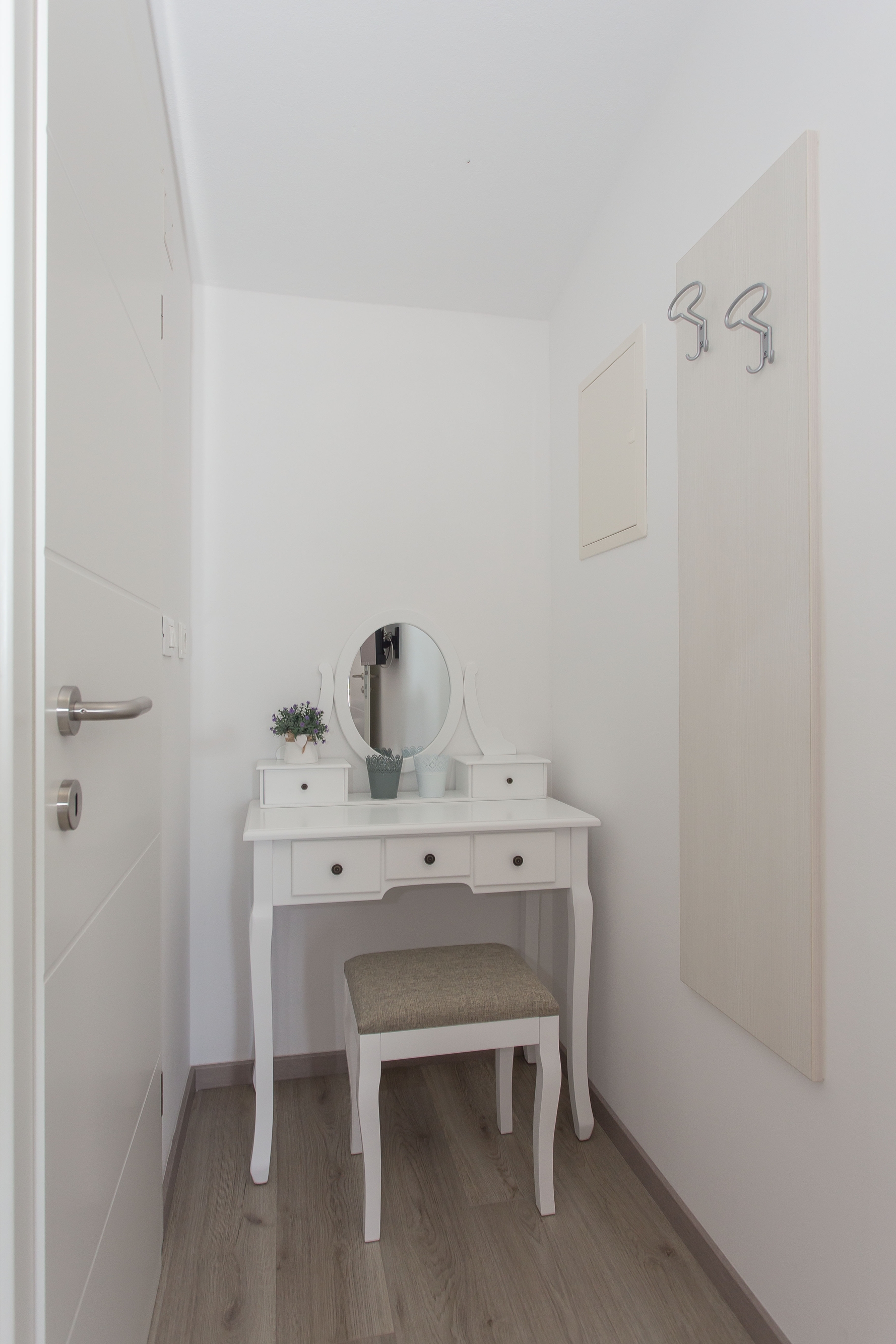 Three bedroom house with terrace and sea view Sevid, Trogir  K