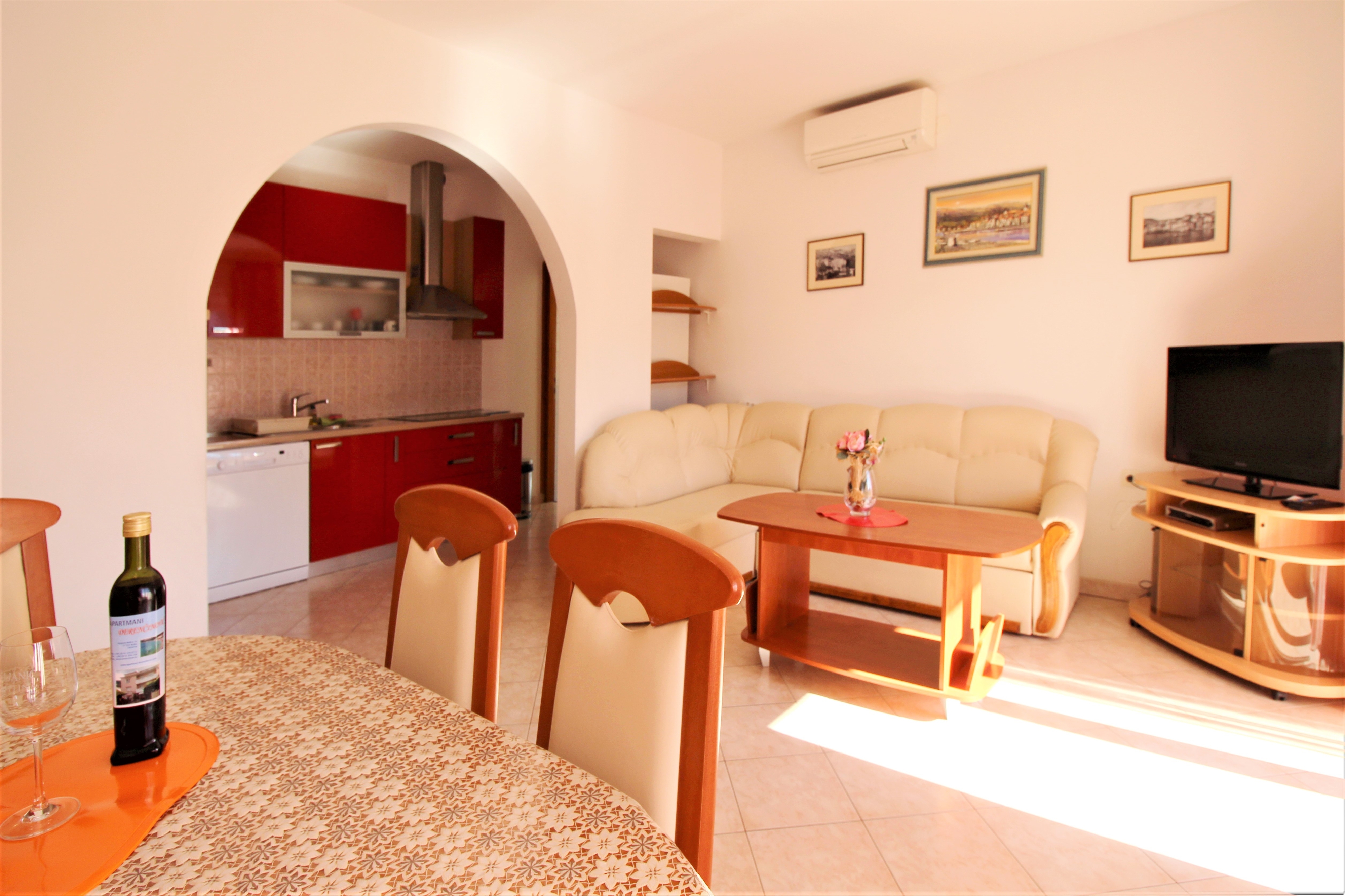 Three bedroom apartment with balcony Baška, Krk (A-22725-a)