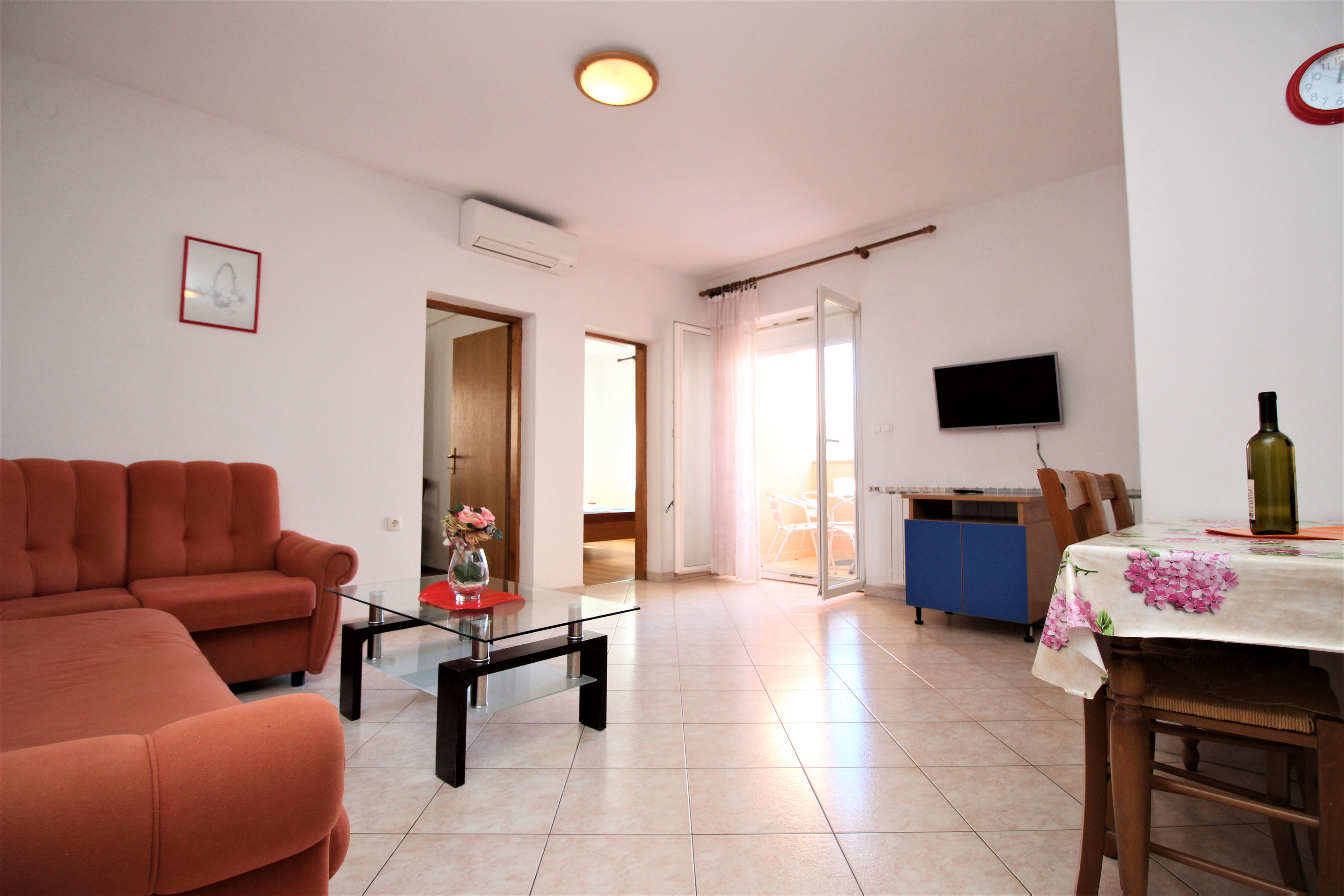 Two bedroom apartment with balcony Baška, Krk (A-22725-b) Two bedroom apartment with balcony Baška, Krk (A-22725-b)