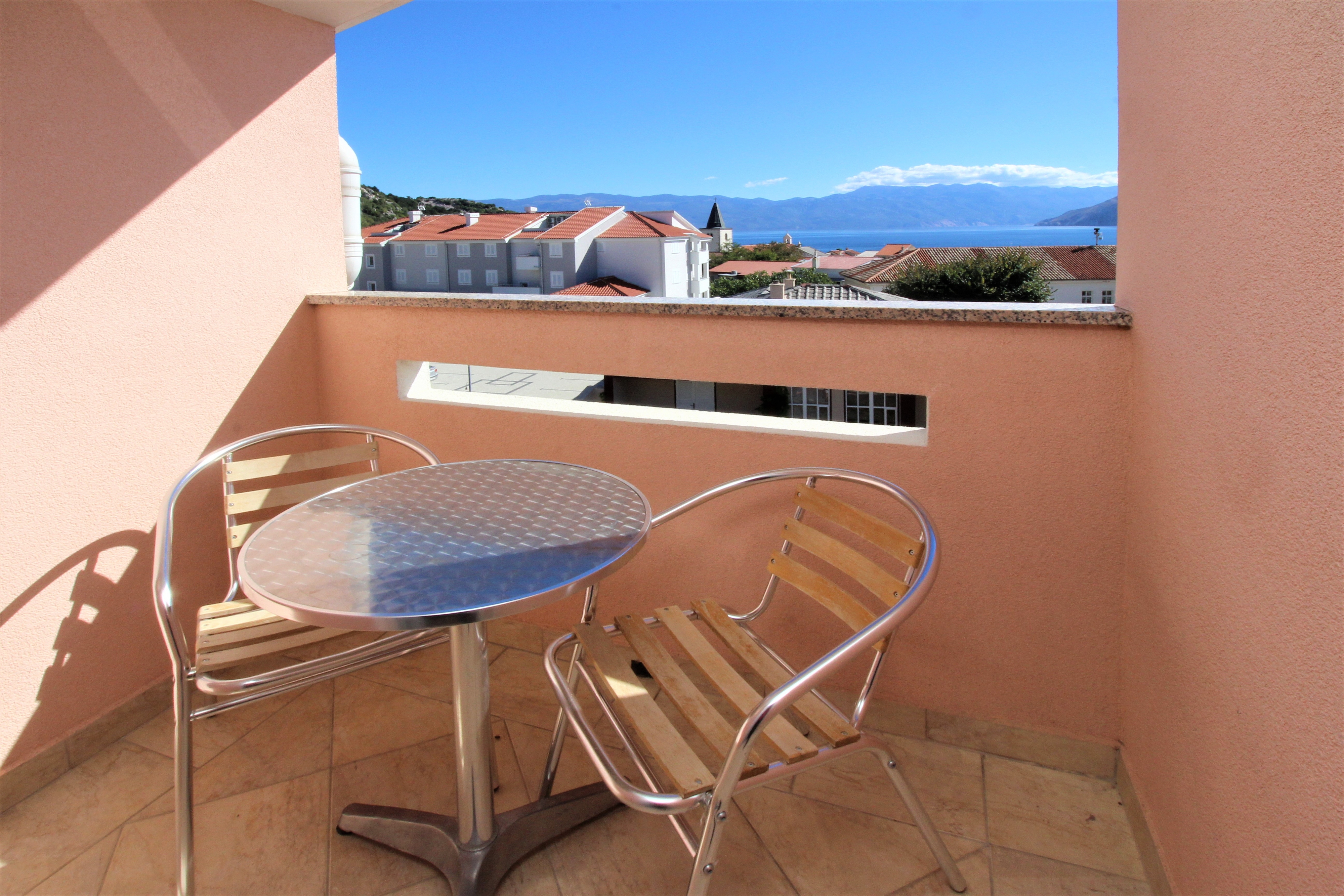 Two bedroom apartment with balcony and sea view Baška, Krk (A-22725-h) Two bedroom apartment with balcony and sea view Baška, Krk (A-22725-h)