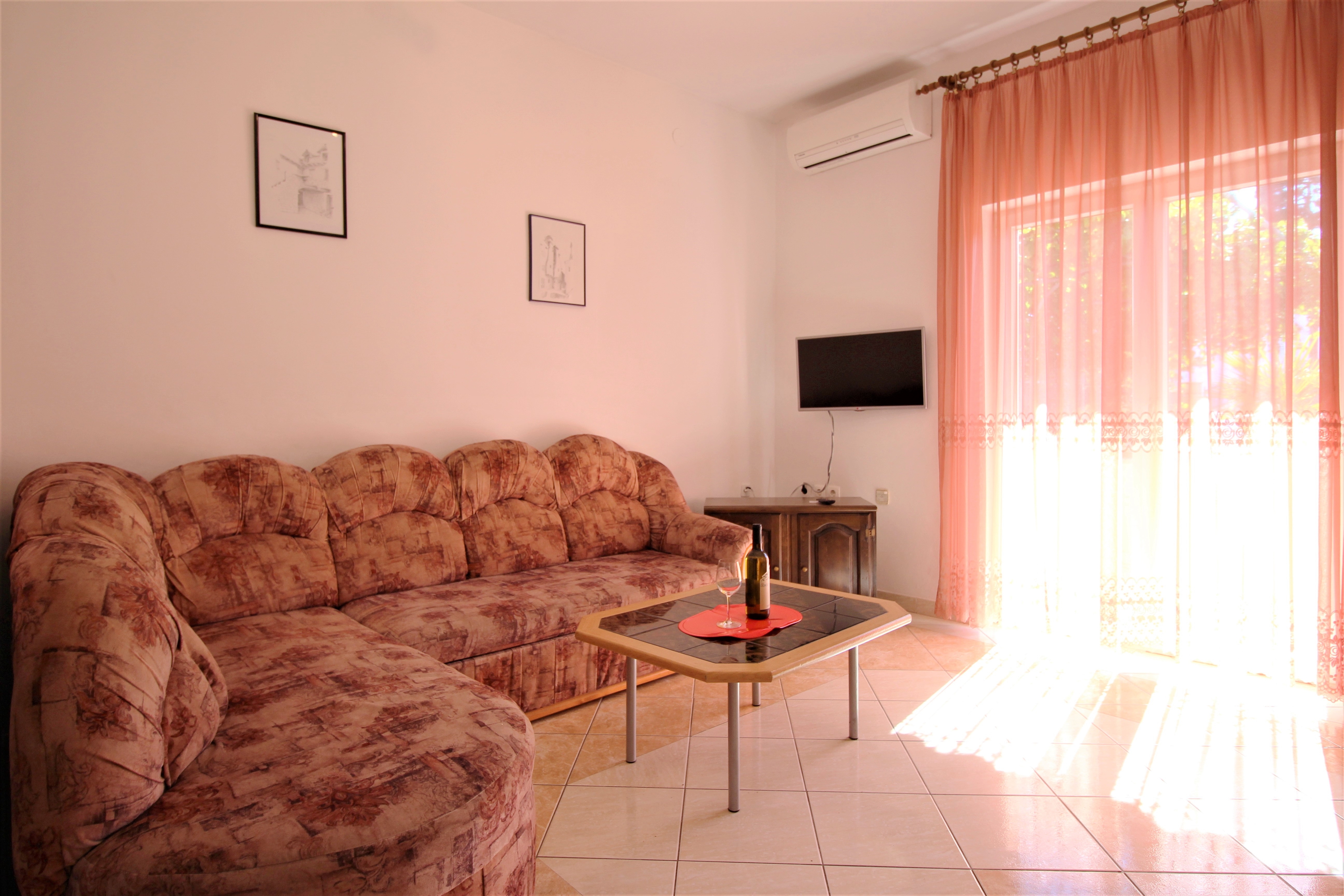 Three bedroom apartment with terrace Baška, Krk (A-22725-i)