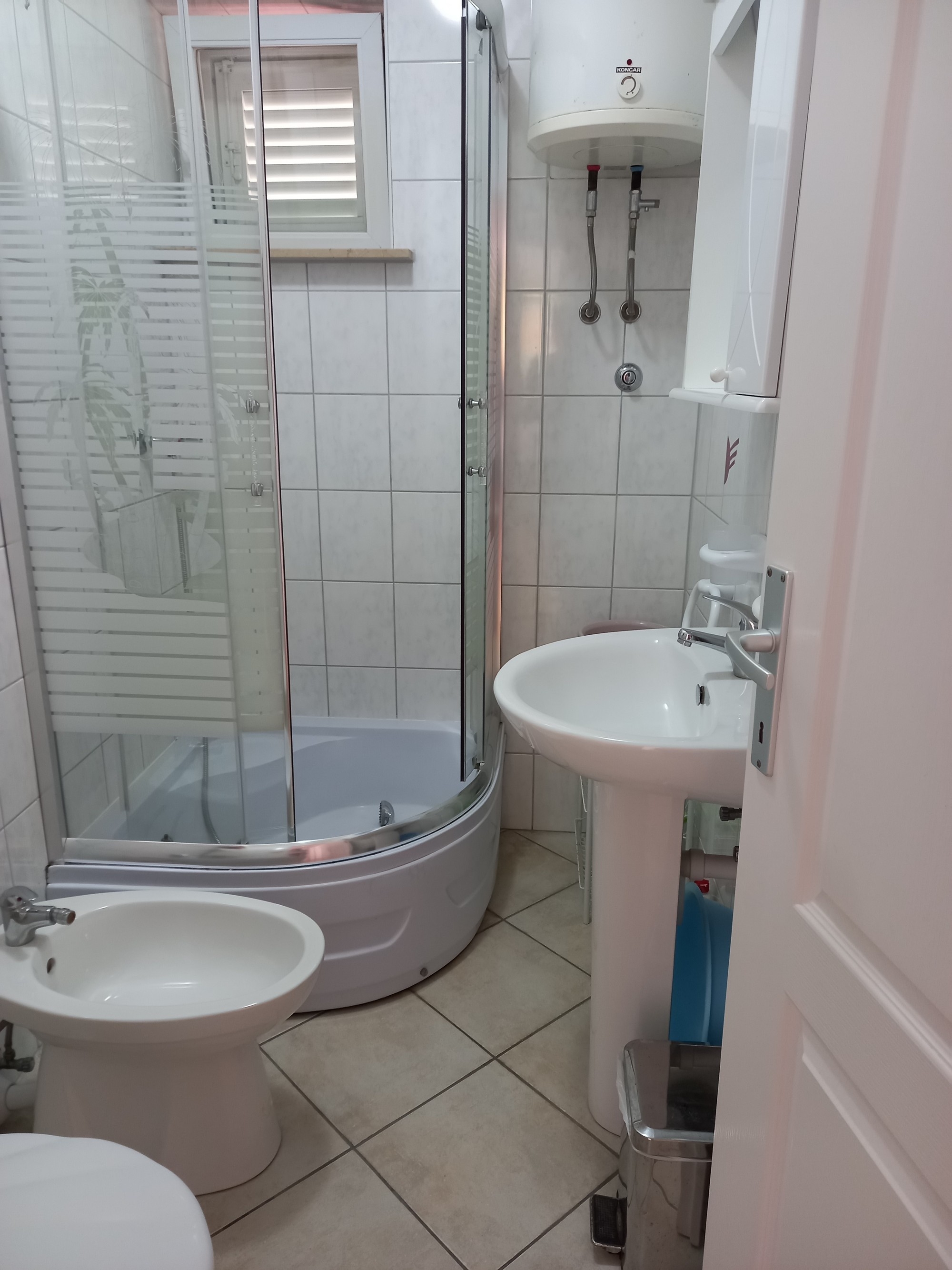 One bedroom apartment with terrace and sea view Pirovac, Šibenik  A-a