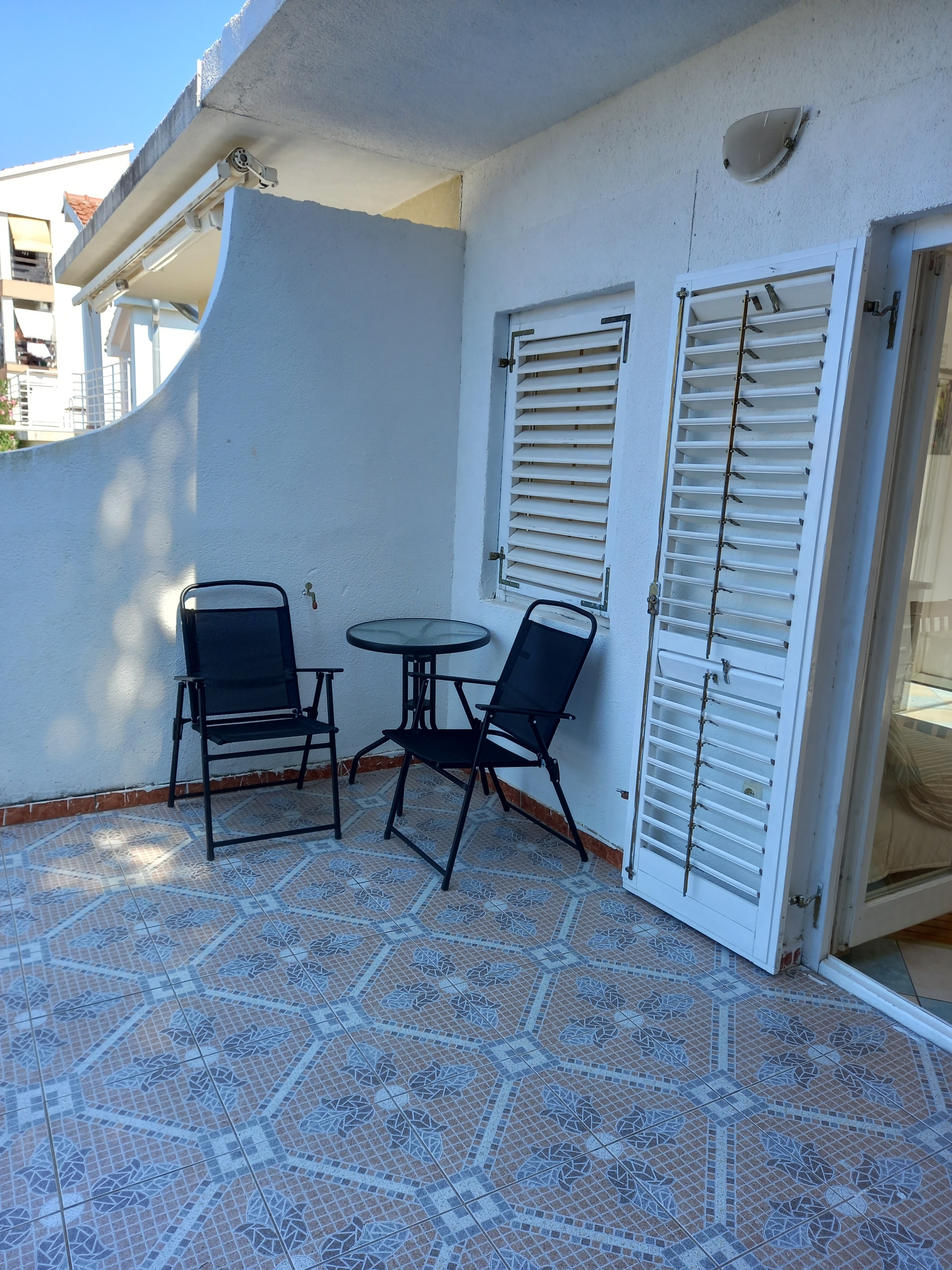 One bedroom apartment with terrace and sea view Pirovac, Šibenik  A-a