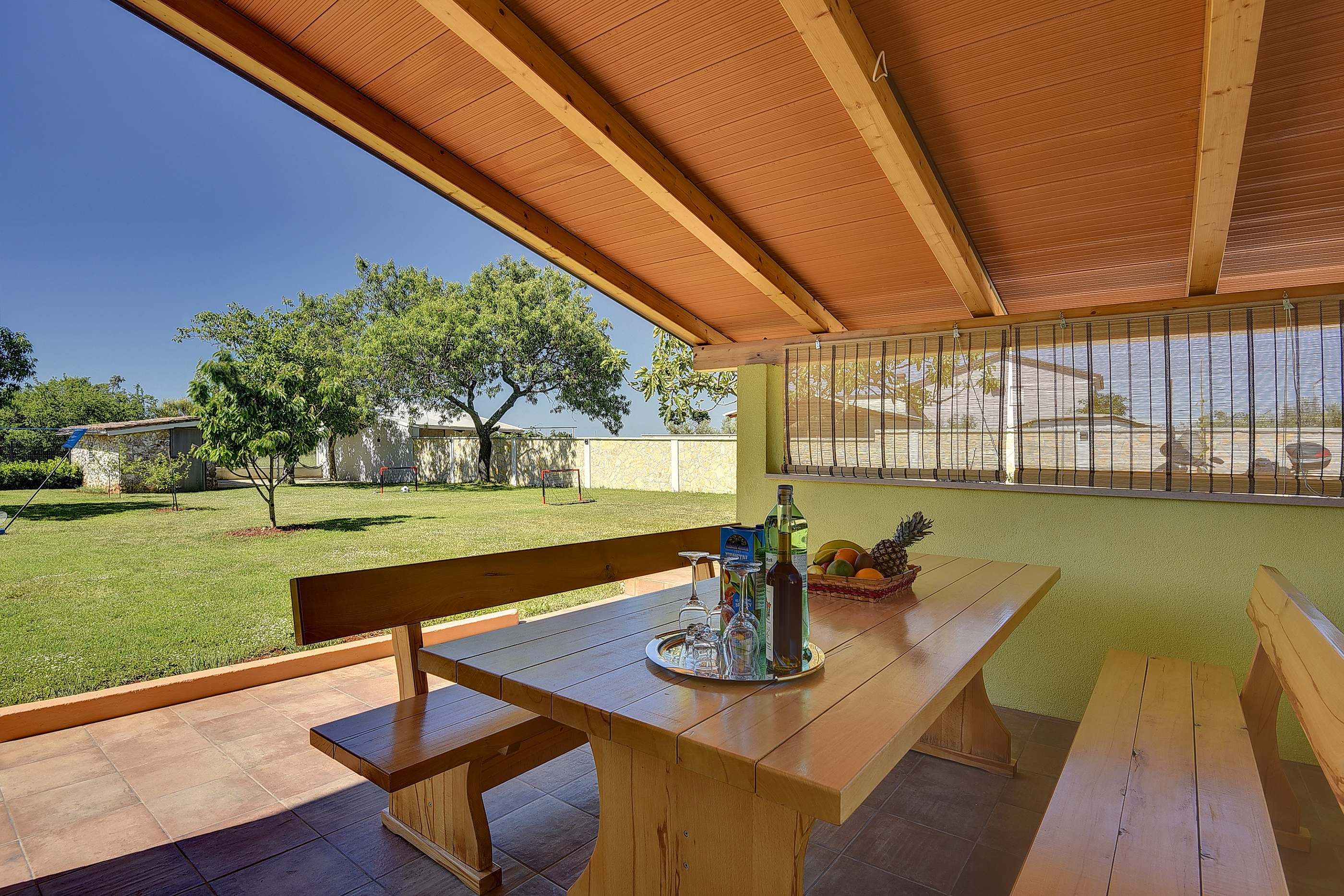 Two bedroom house with terrace Pula  K