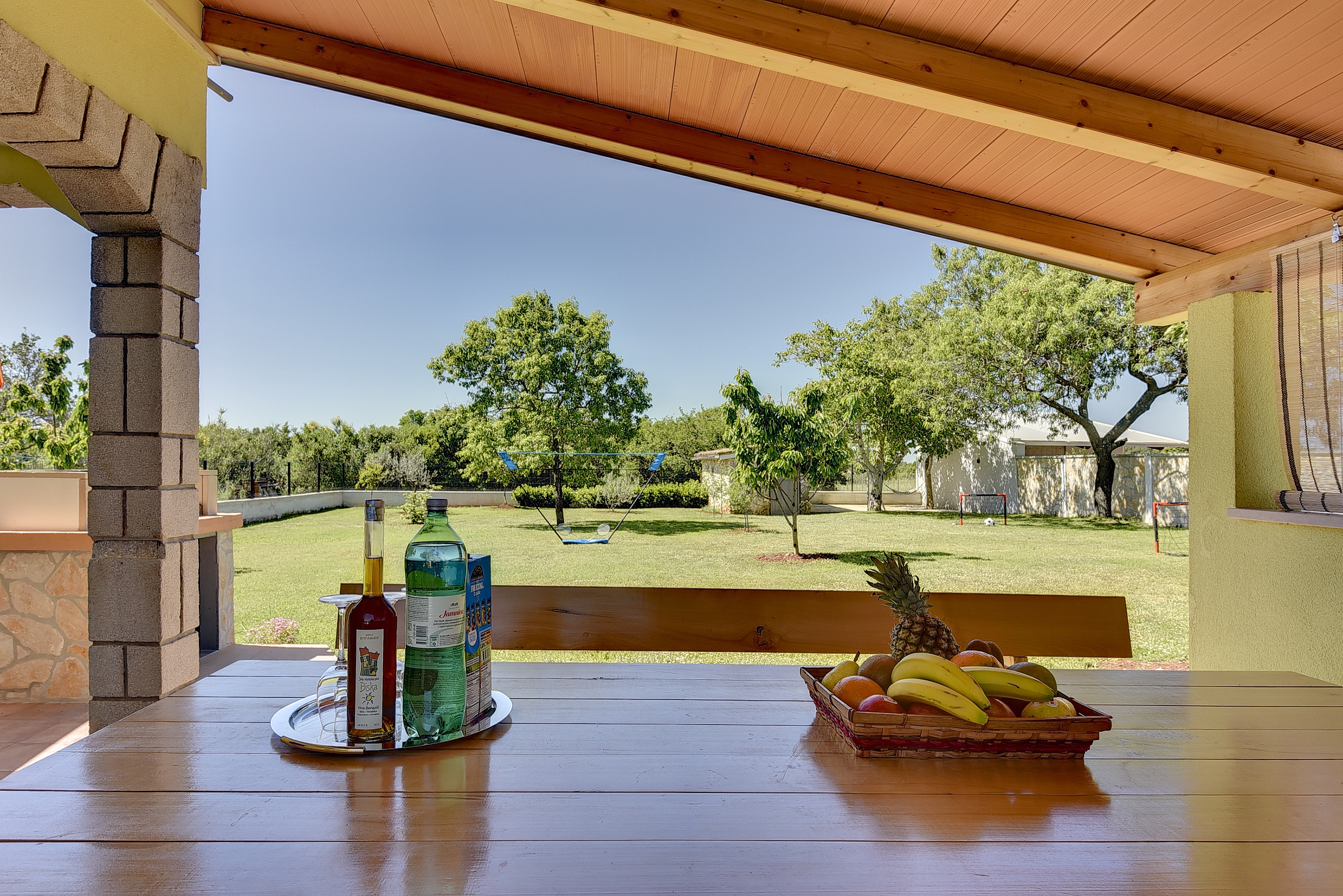 Two bedroom house with terrace Pula  K