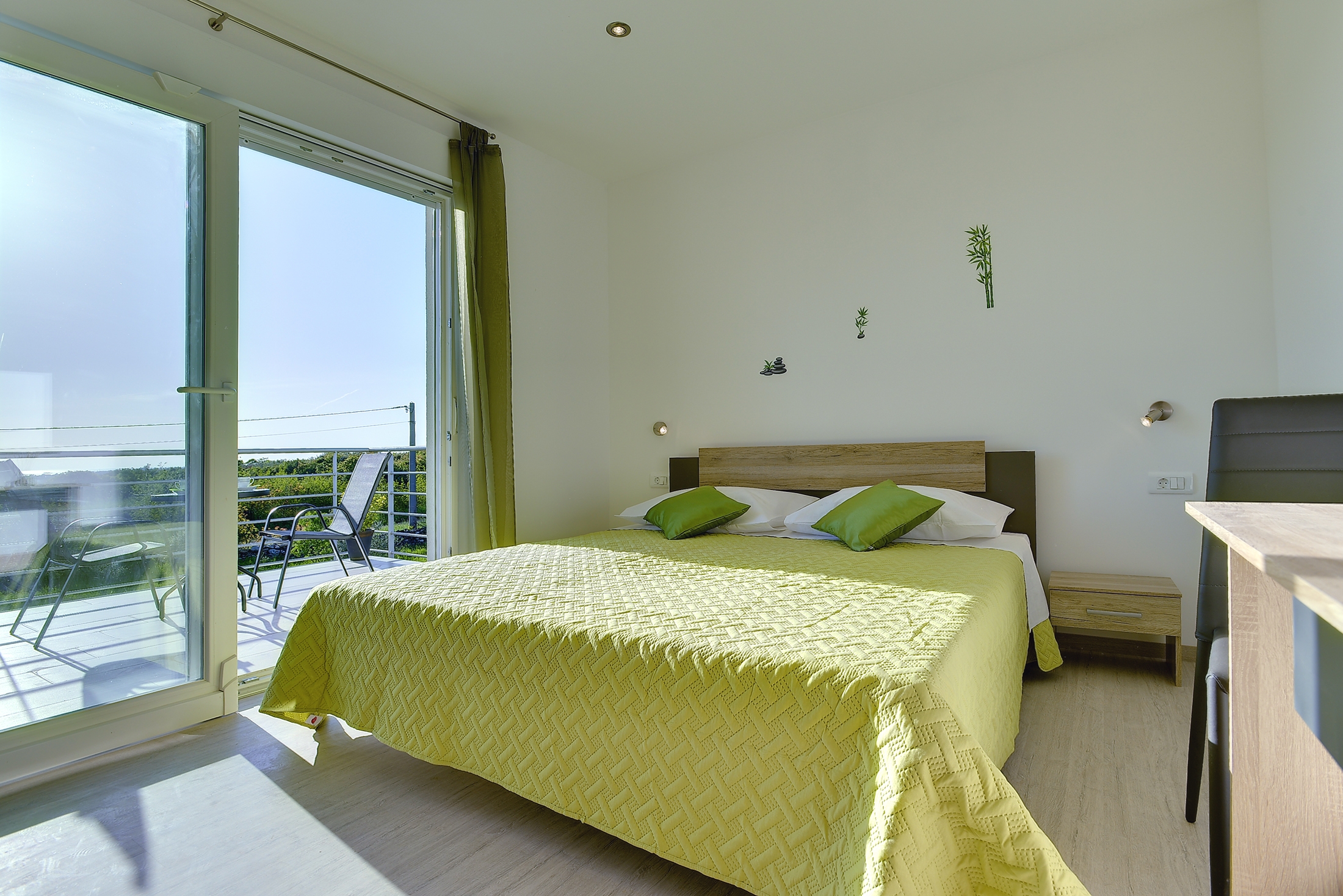 Three bedroom house with terrace Galižana, Fažana  K