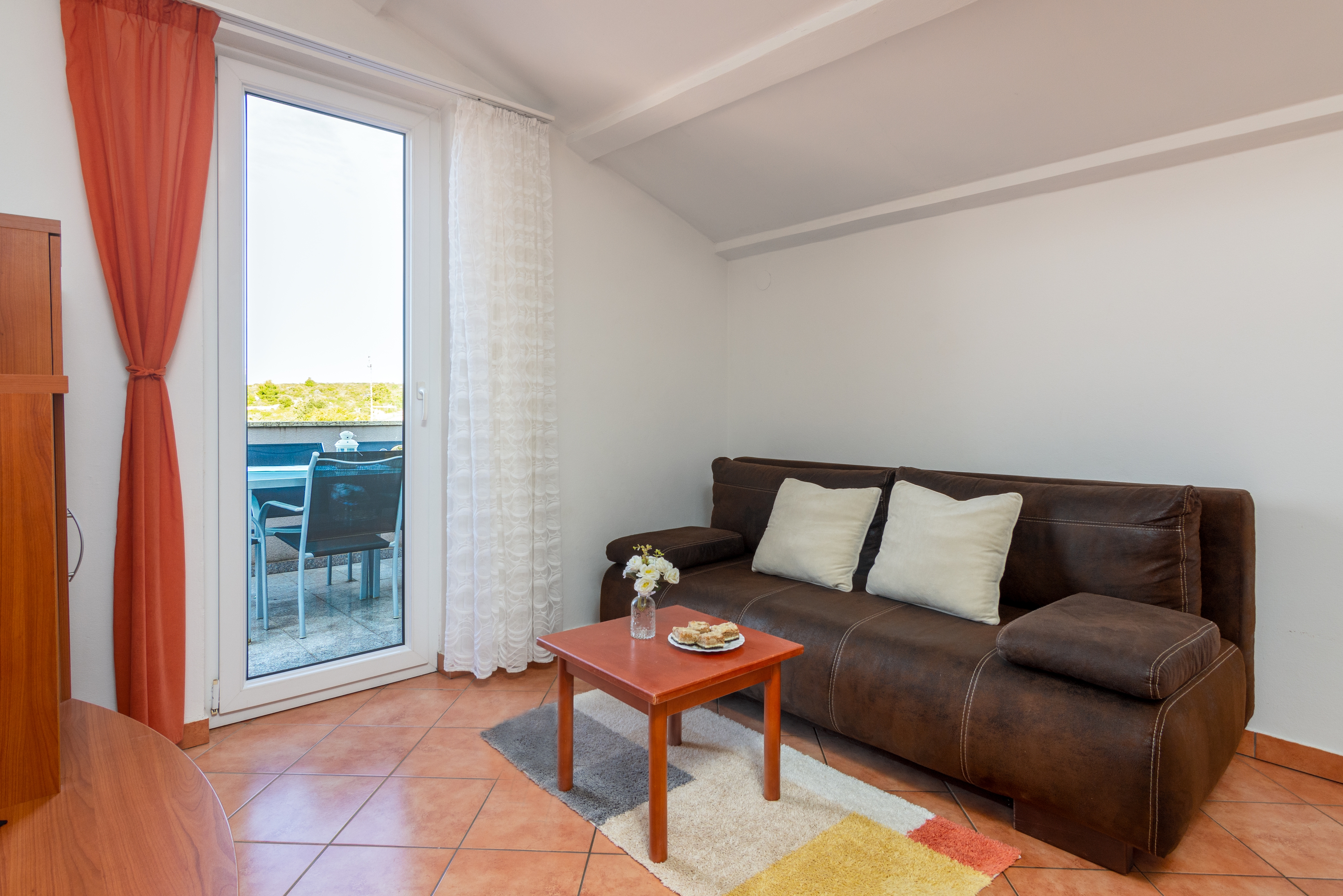 Two bedroom apartment with terrace and sea view Medulin (A-2274-a)