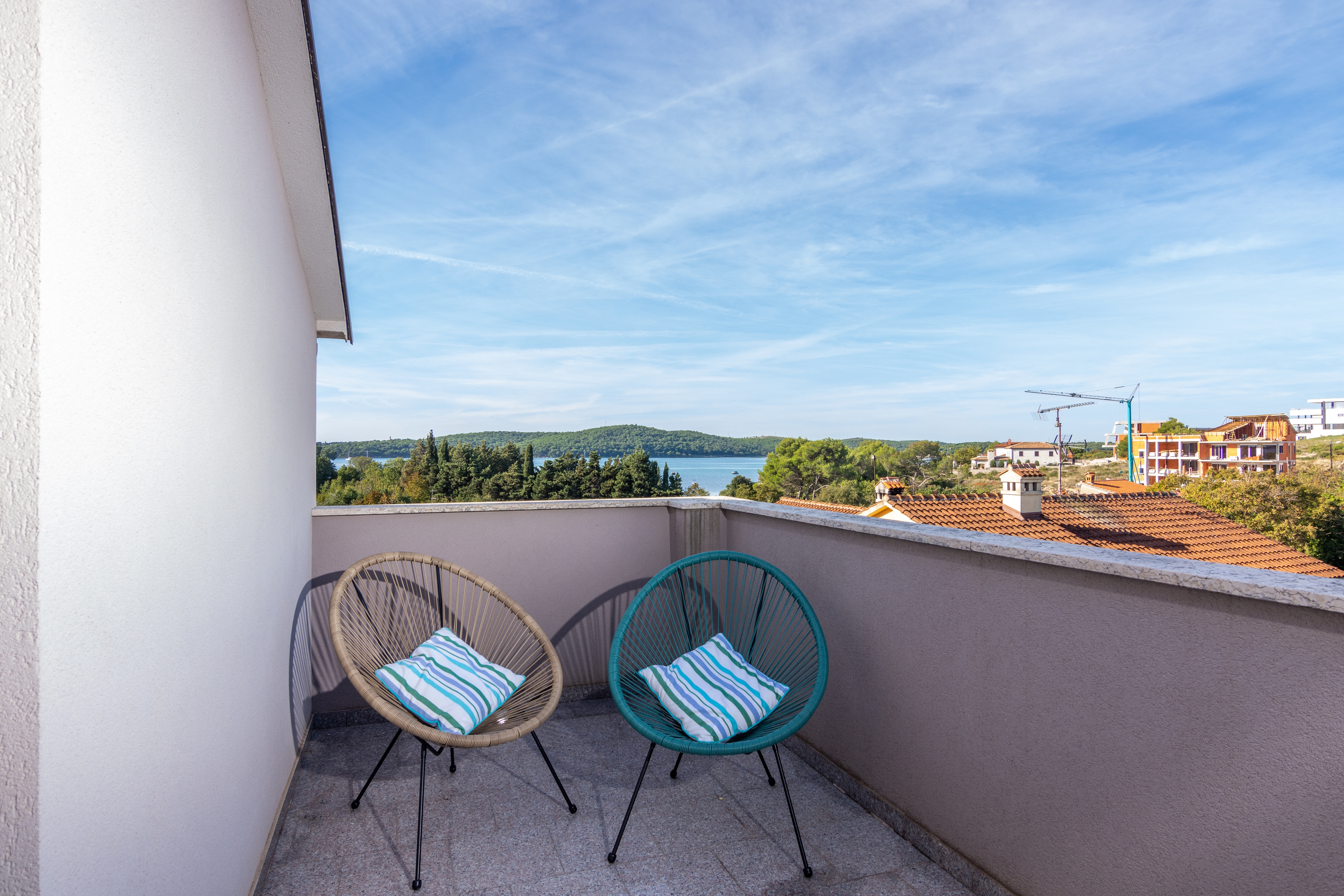 Two bedroom apartment with terrace and sea view Medulin  A-a