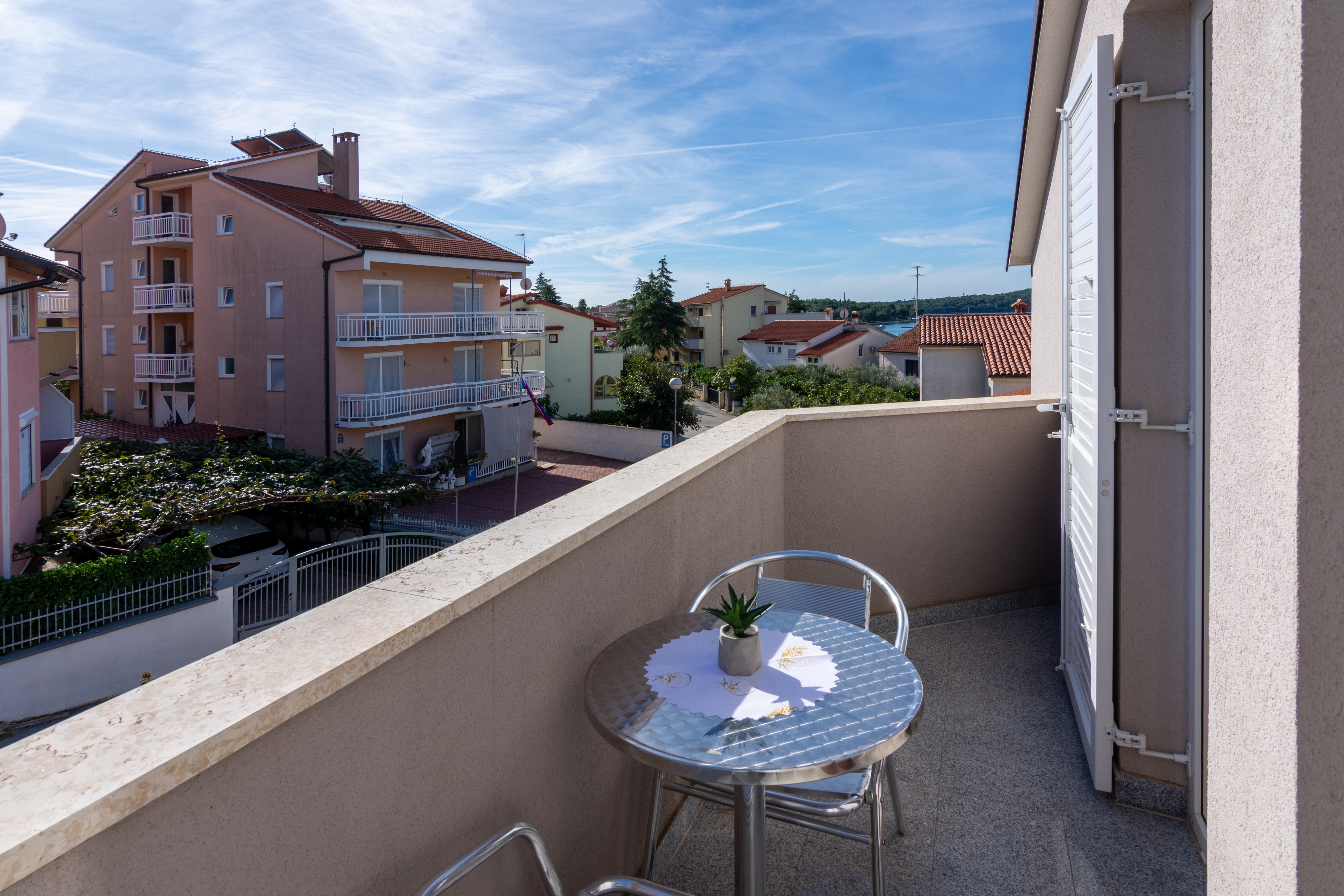 Two bedroom apartment with balcony and sea view Medulin  A-b