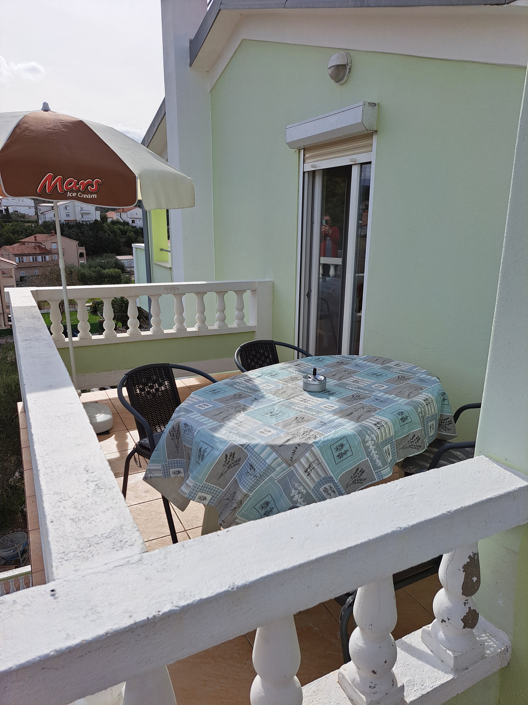 Two bedroom apartment with balcony Palit, Rab  A-a