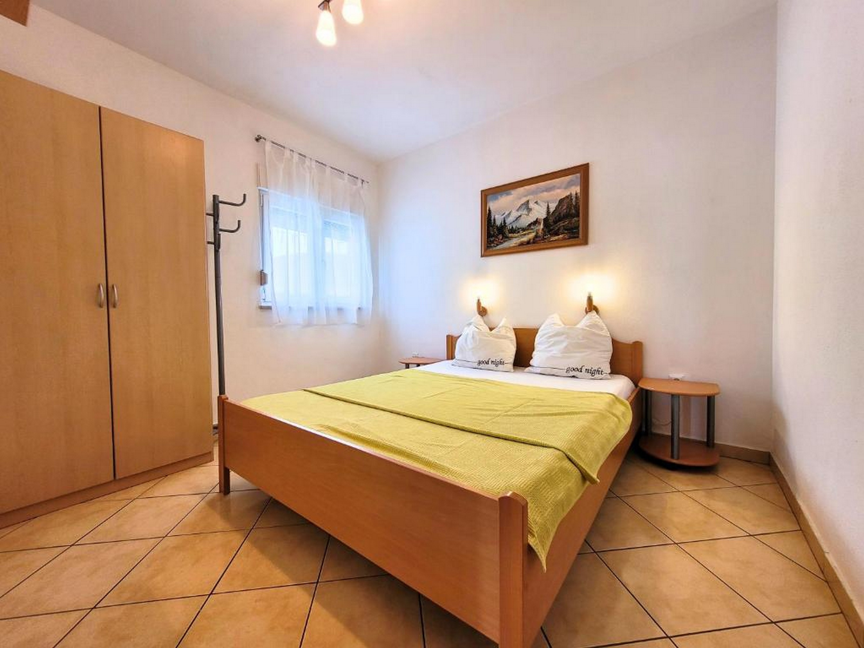 One bedroom apartment with balcony and sea view Vir  A-a