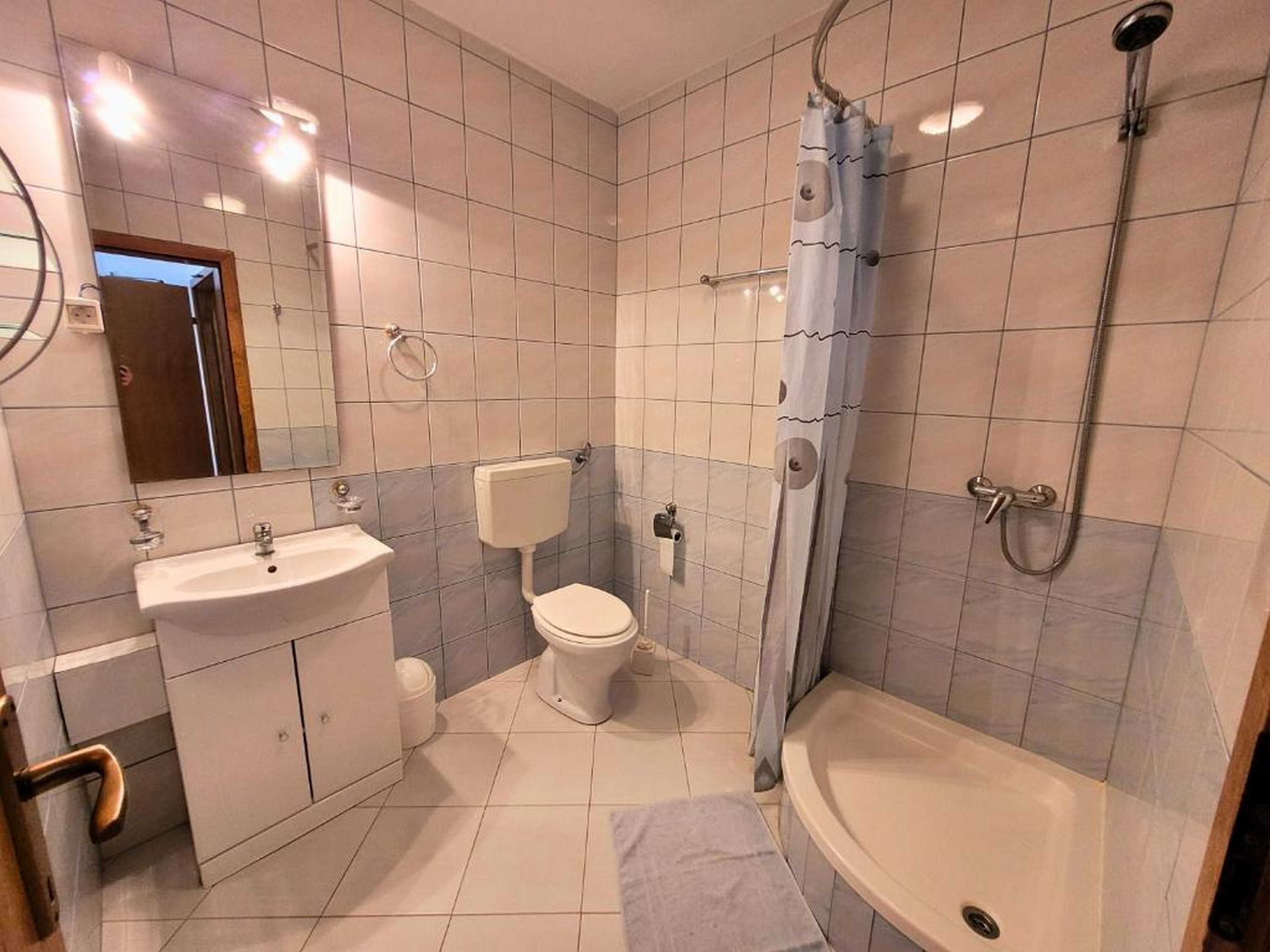 Studio flat with terrace Vir  AS-b