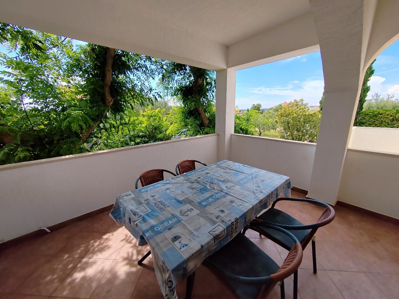 Two bedroom apartment with balcony Barbat, Rab  A-a