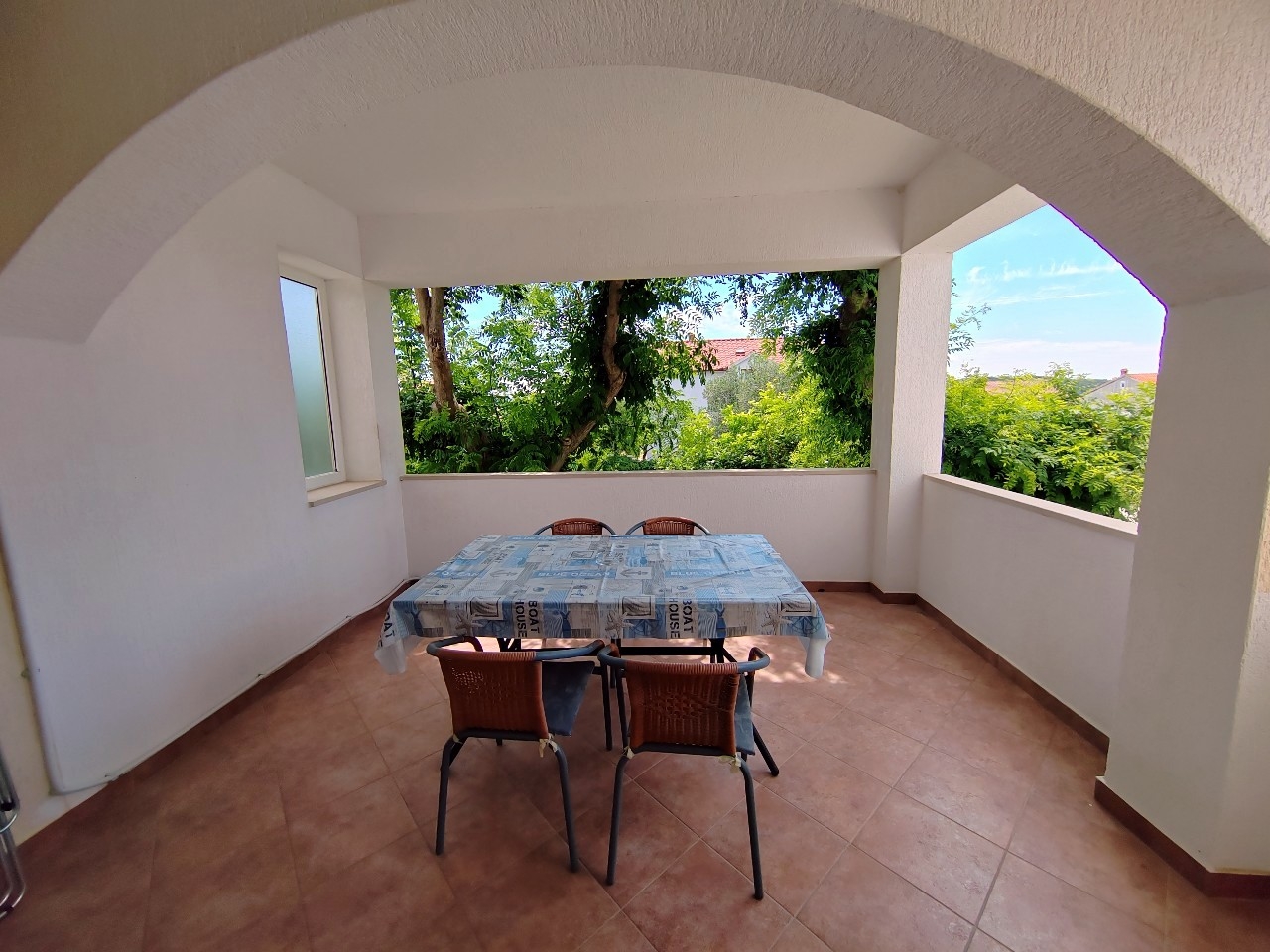 Two bedroom apartment with balcony Barbat, Rab  A-a