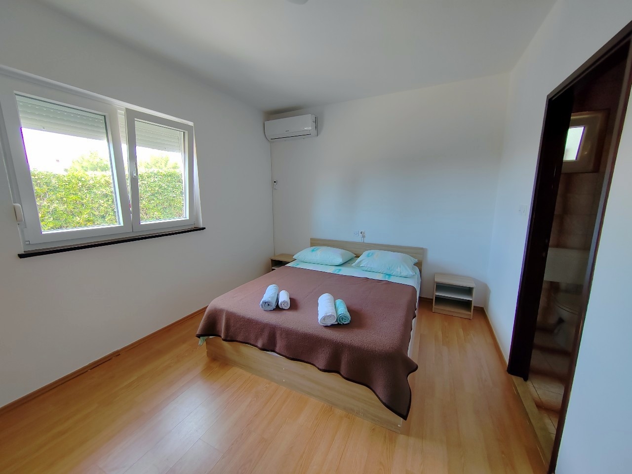 Two bedroom apartment with balcony Barbat, Rab  A-a
