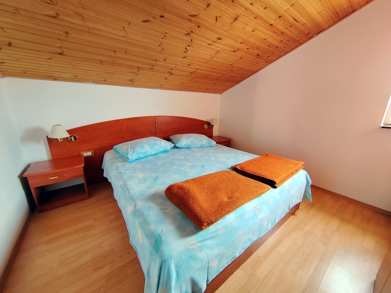 Three bedroom apartment with balcony and sea view Barbat, Rab  A-c