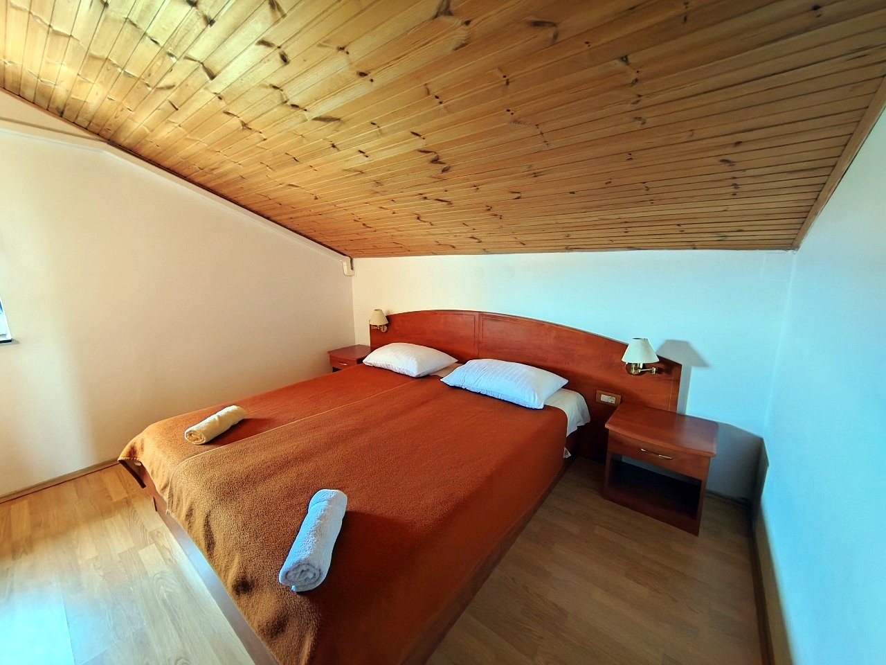 Three bedroom apartment with balcony and sea view Barbat, Rab  A-c