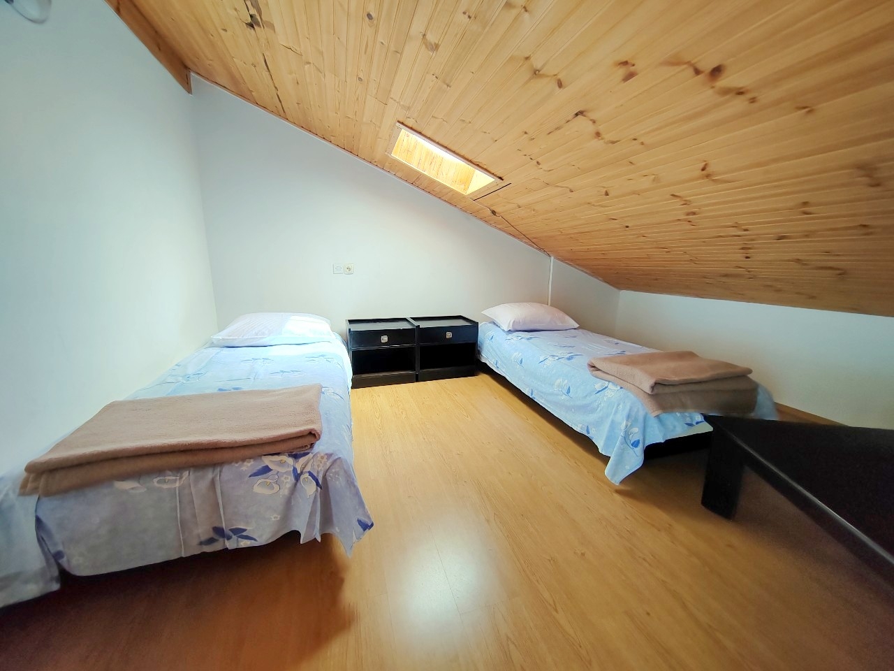 Three bedroom apartment with balcony and sea view Barbat, Rab  A-c