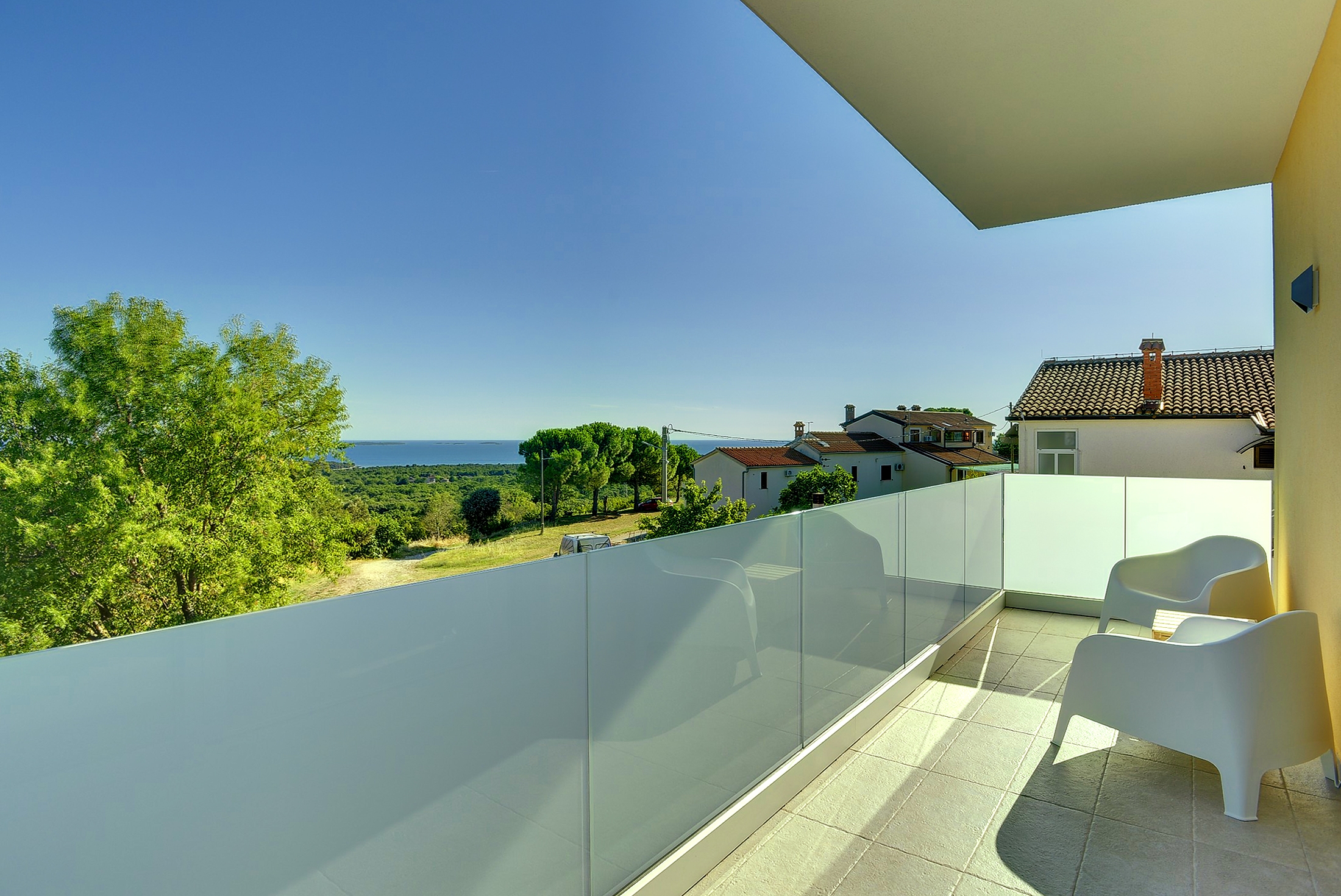 Two bedroom house with terrace and sea view Barbariga, Fažana  K