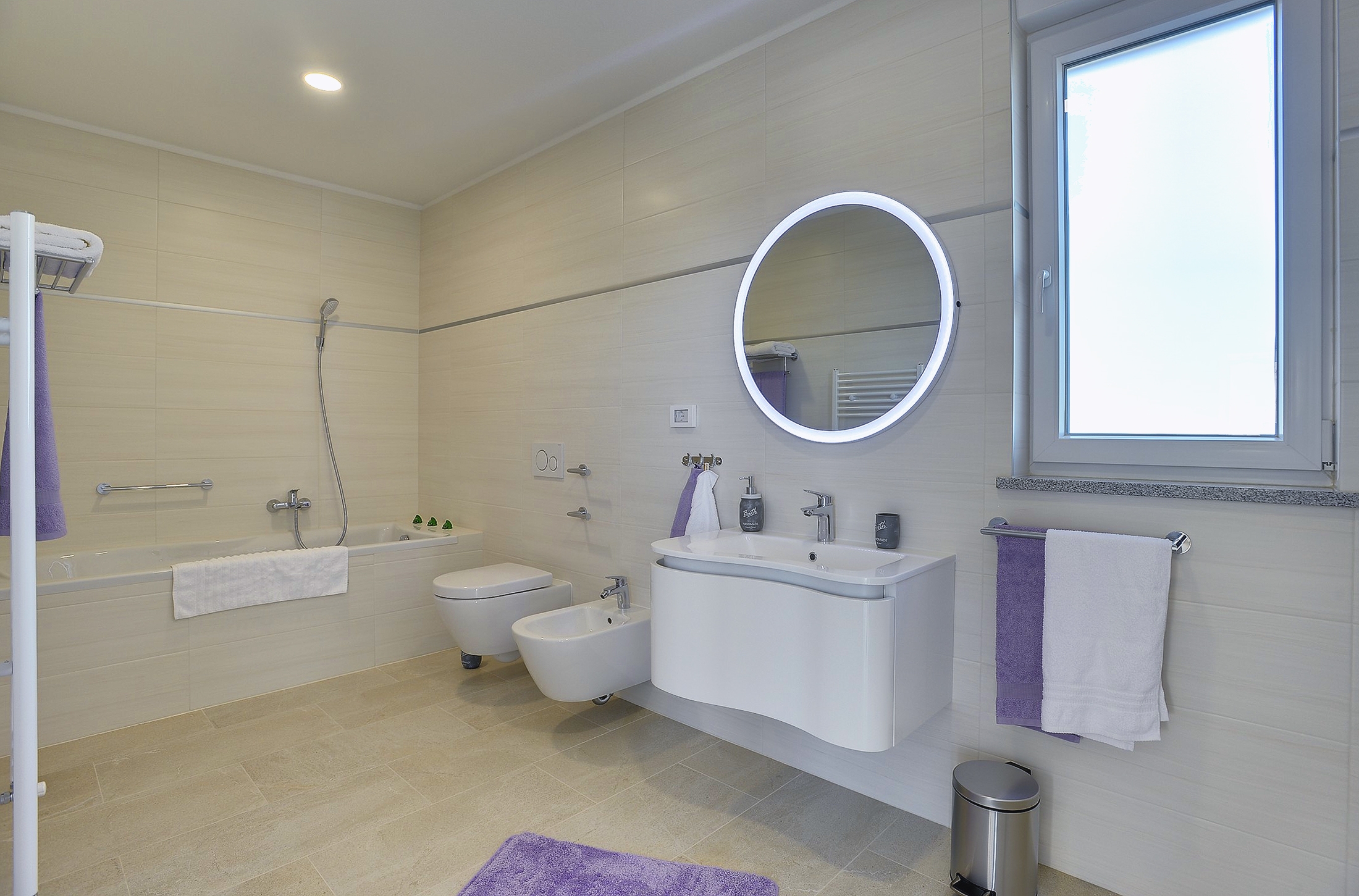 Two bedroom house with terrace and sea view Barbariga, Fažana  K