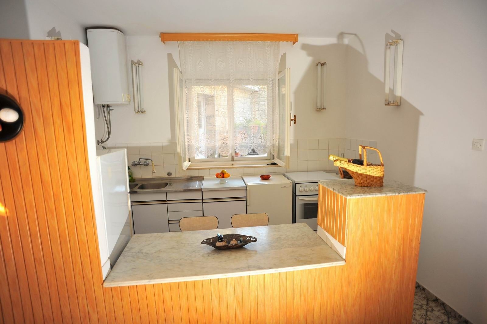 Studio flat near beach Sutivan, Brač (AS-22771-a) Studio flat near beach Sutivan, Brač (AS-22771-a)