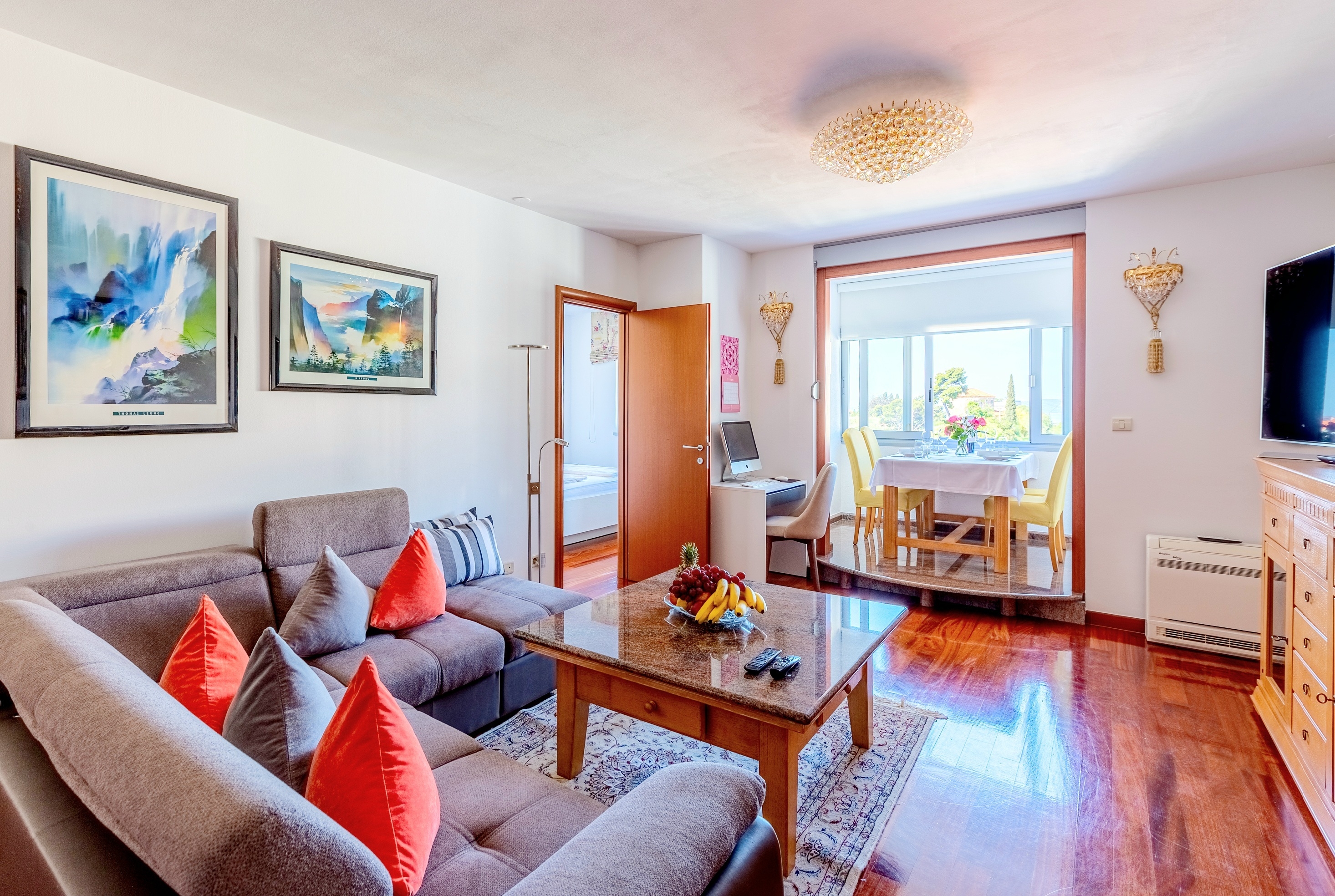 Dvosobni apartman s klimom Split  A-a
