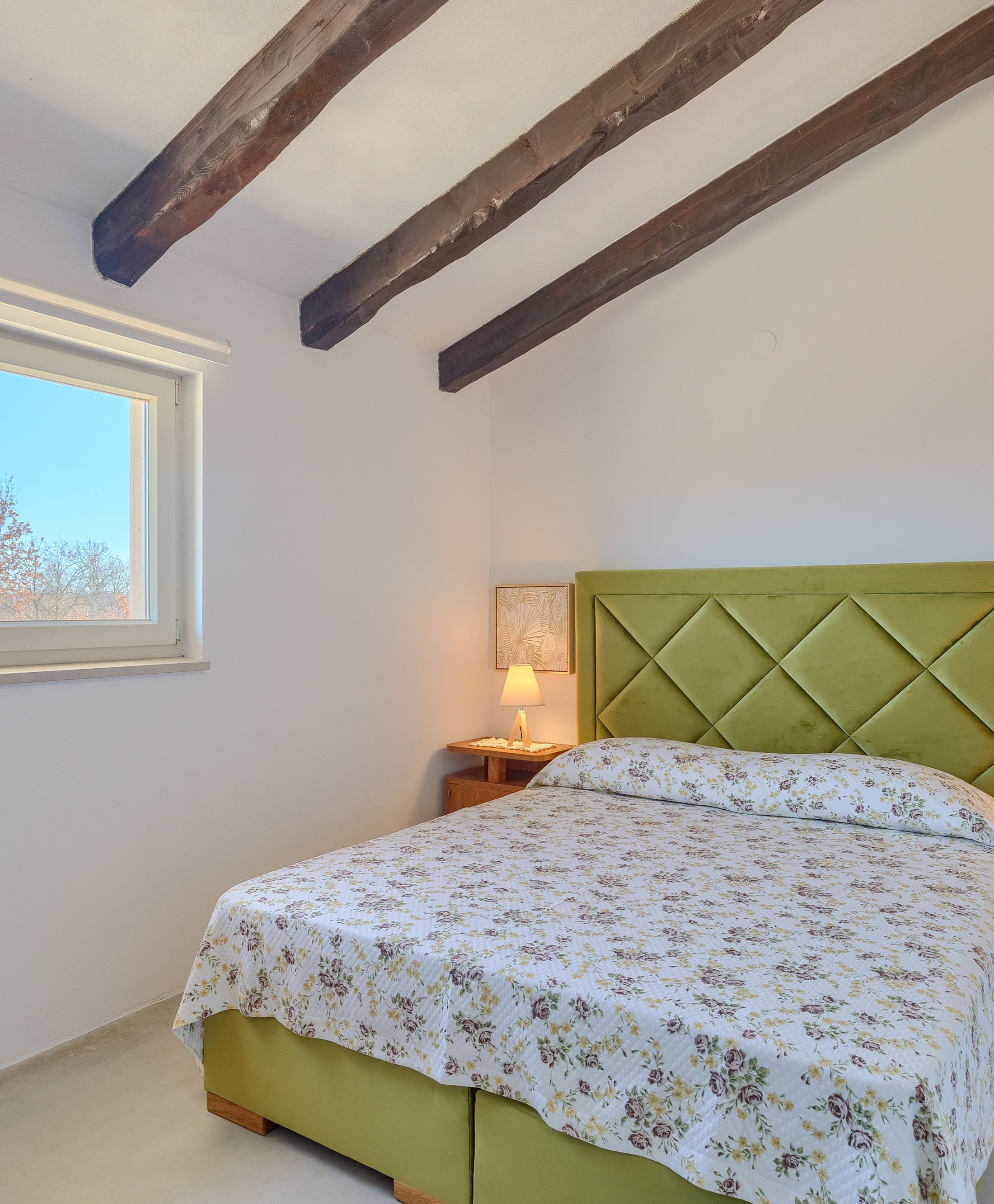 Three bedroom house with terrace Tar, Poreč  K