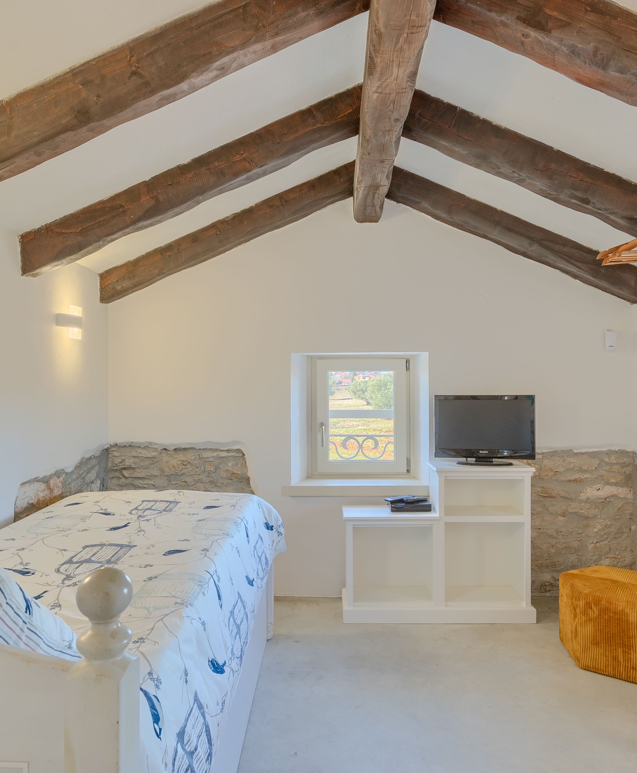Three bedroom house with terrace Tar, Poreč  K