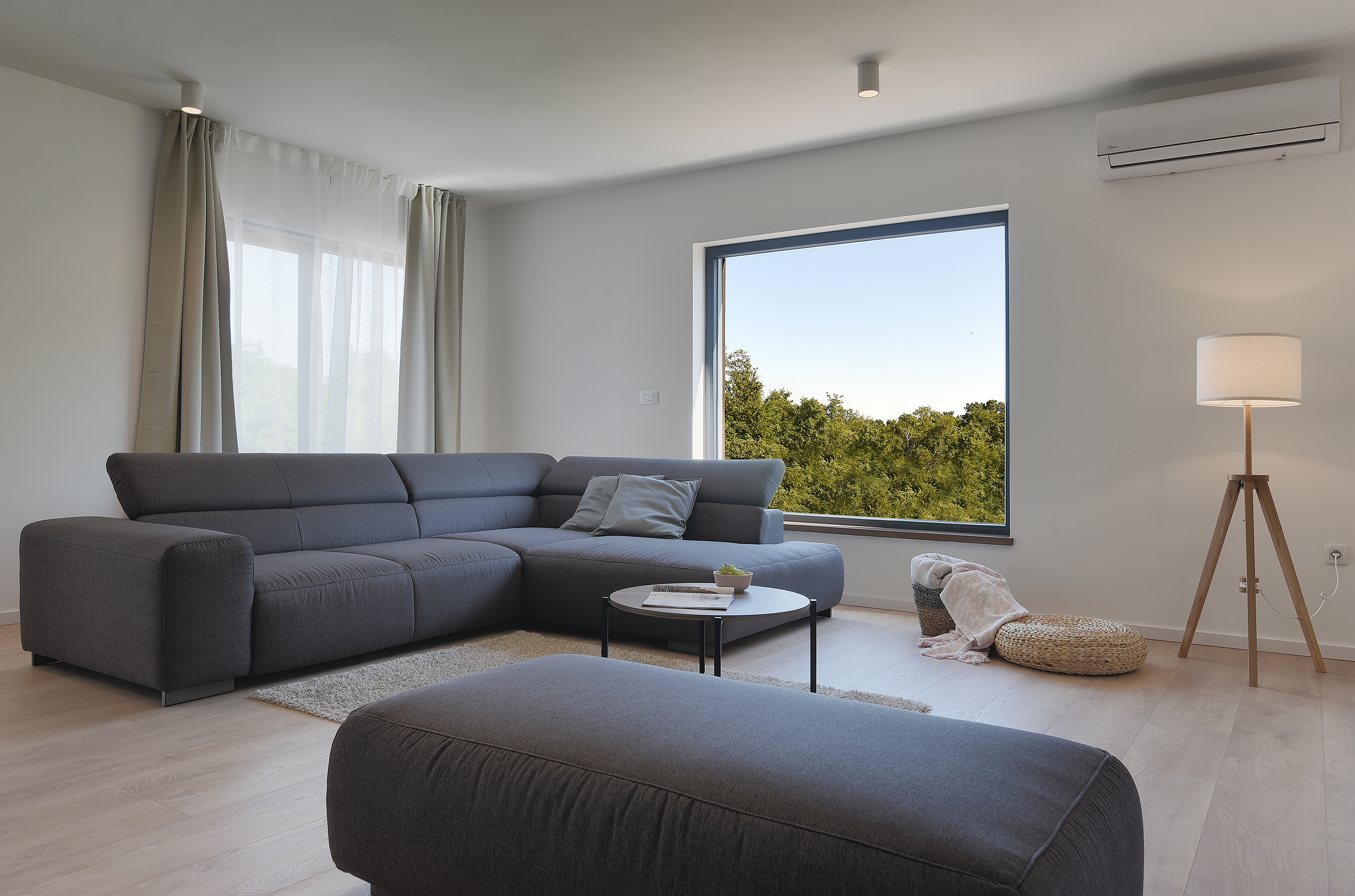 Three bedroom house with terrace Loborika, Pula  K