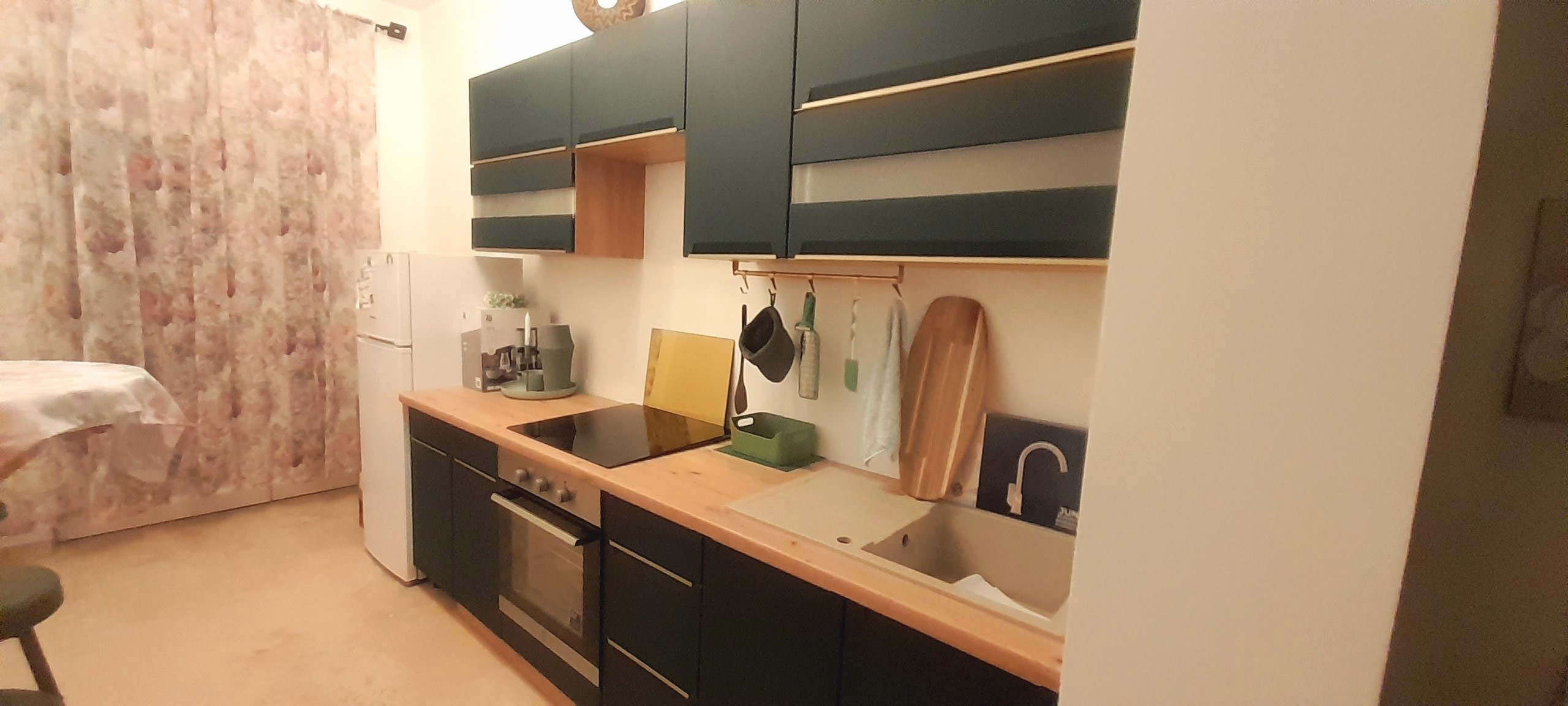 Two bedroom apartment near beach Banjol, Rab (A-22777-a)