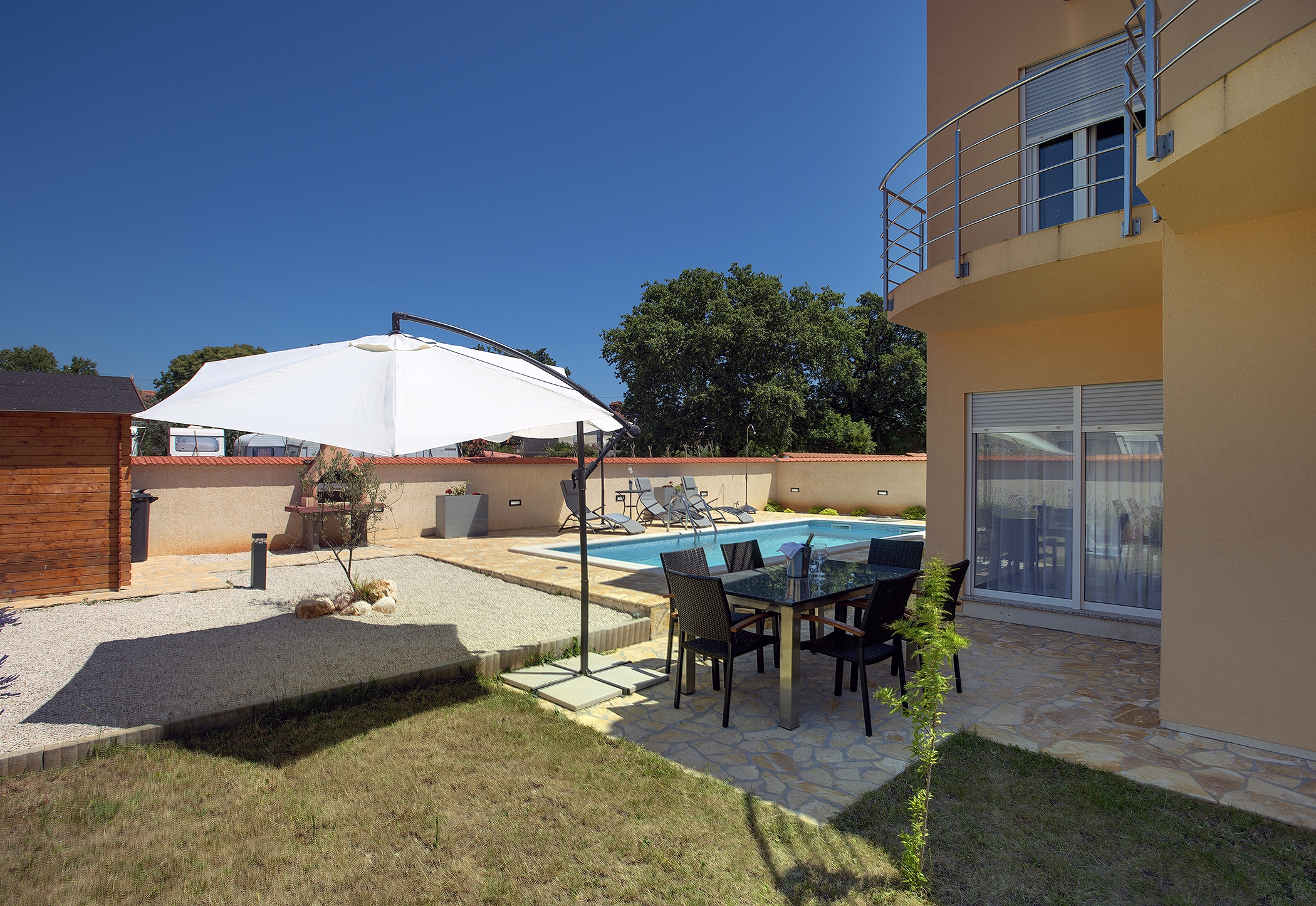 Comfortable and spacious house with terrace Ližnjan, Medulin  K