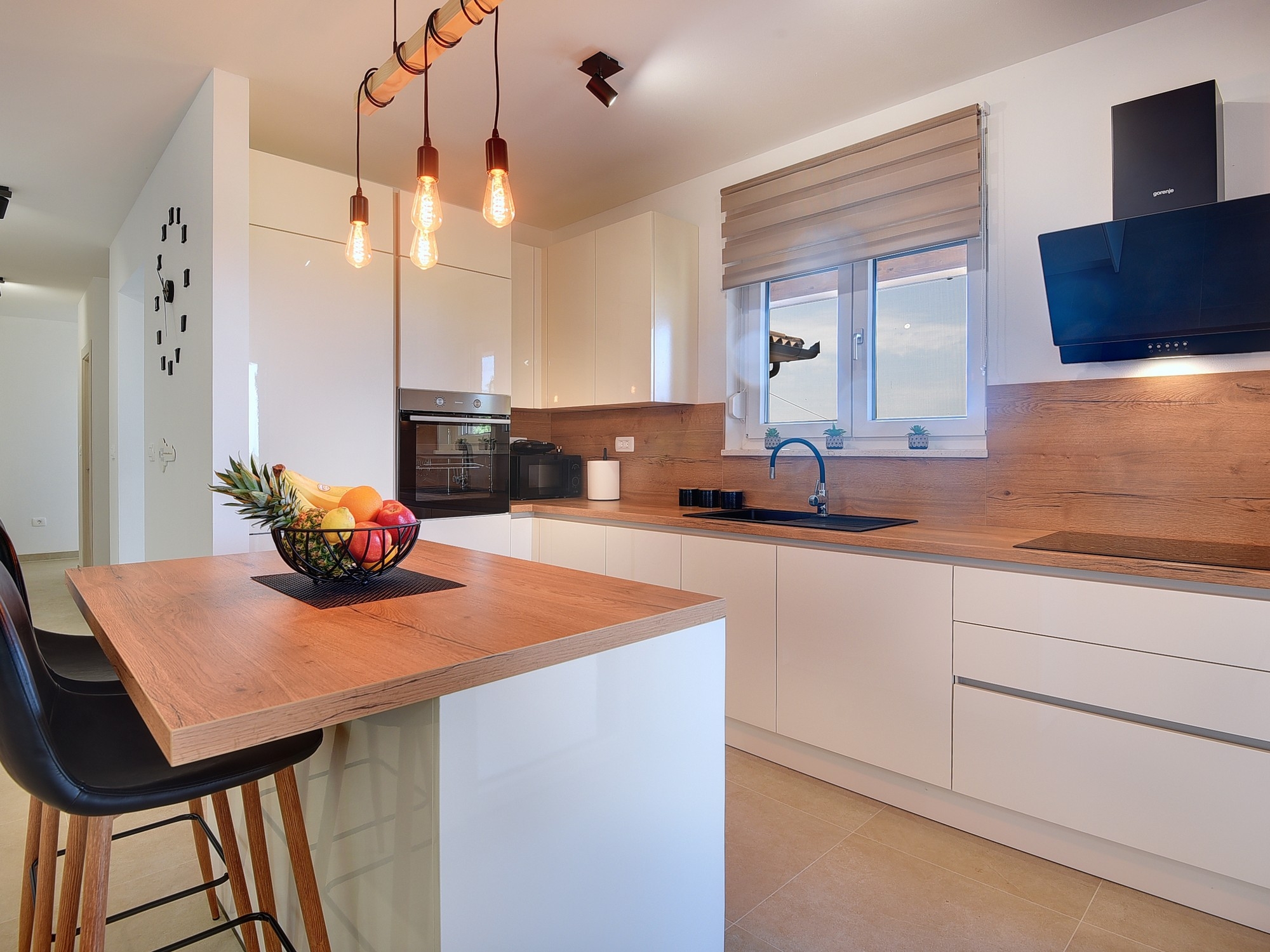 Top Pula Valtura Top Pula Valtura