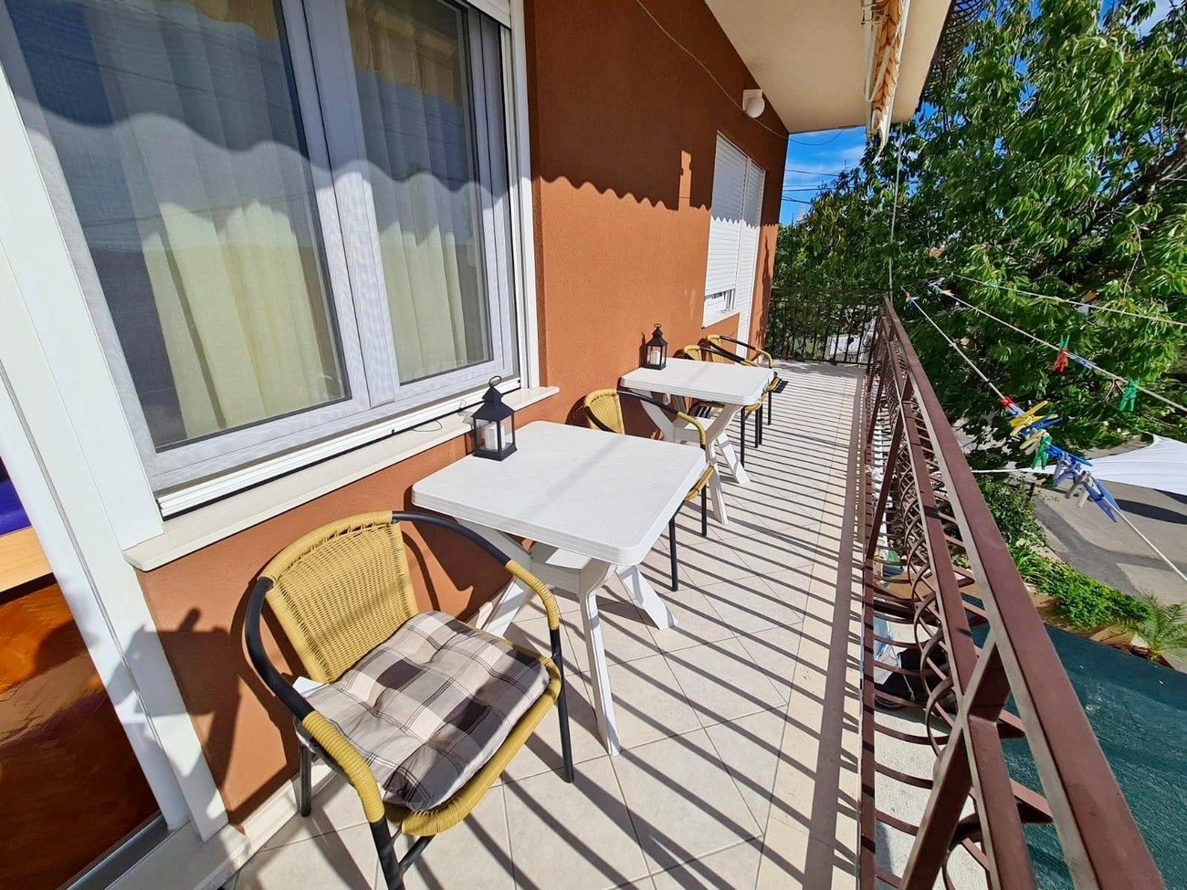 Three bedroom apartment with balcony and sea view Okrug Gornji, Čiovo  A-a