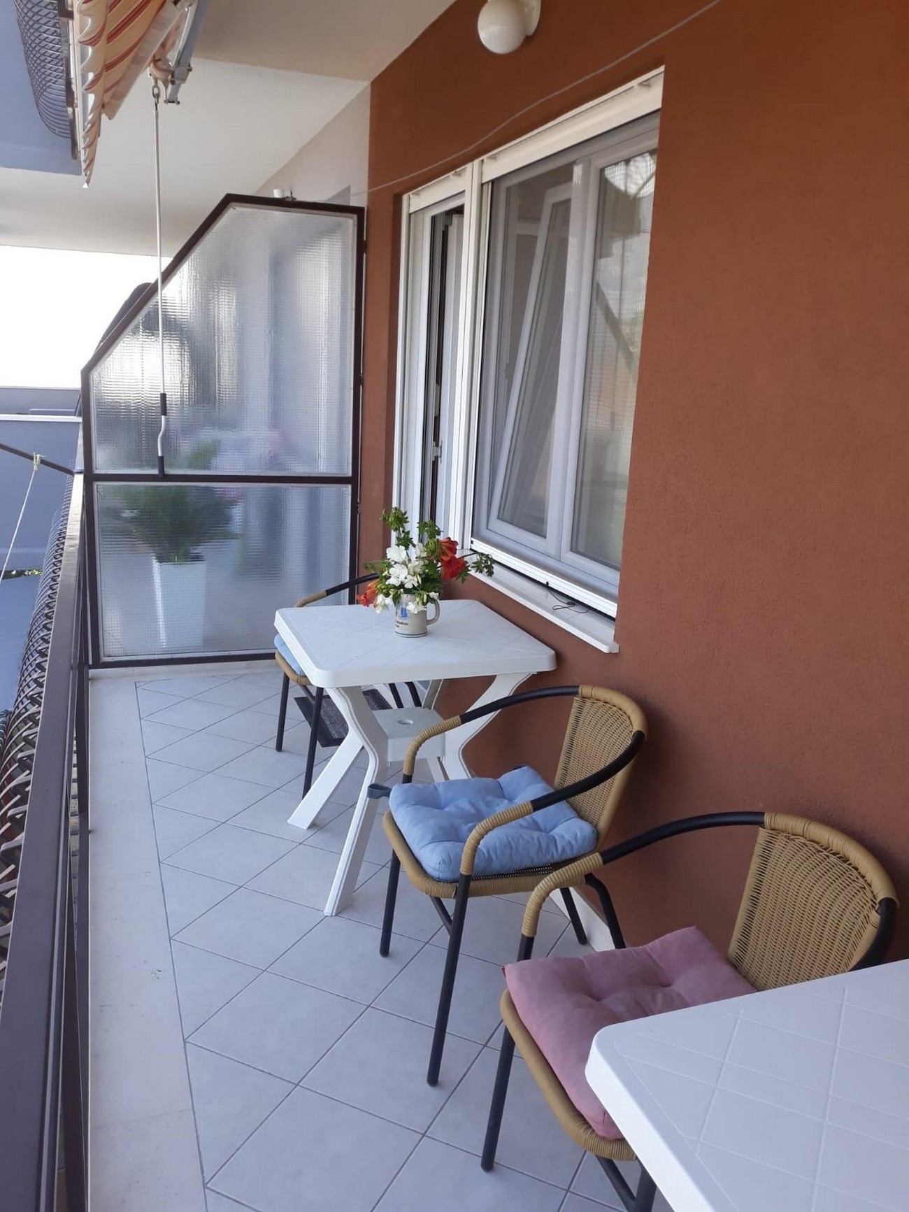Three bedroom apartment with balcony and sea view Okrug Gornji, Čiovo  A-a