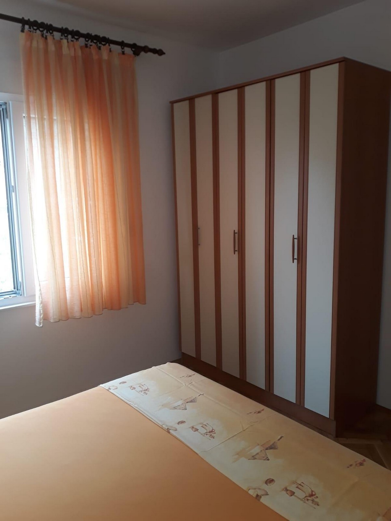 Three bedroom apartment with balcony and sea view Okrug Gornji, Čiovo  A-a