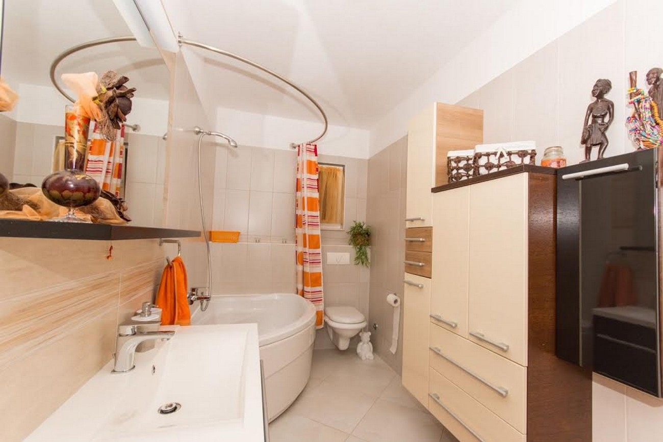 Two bedroom apartment with balcony Okrug Gornji, Čiovo  A-a